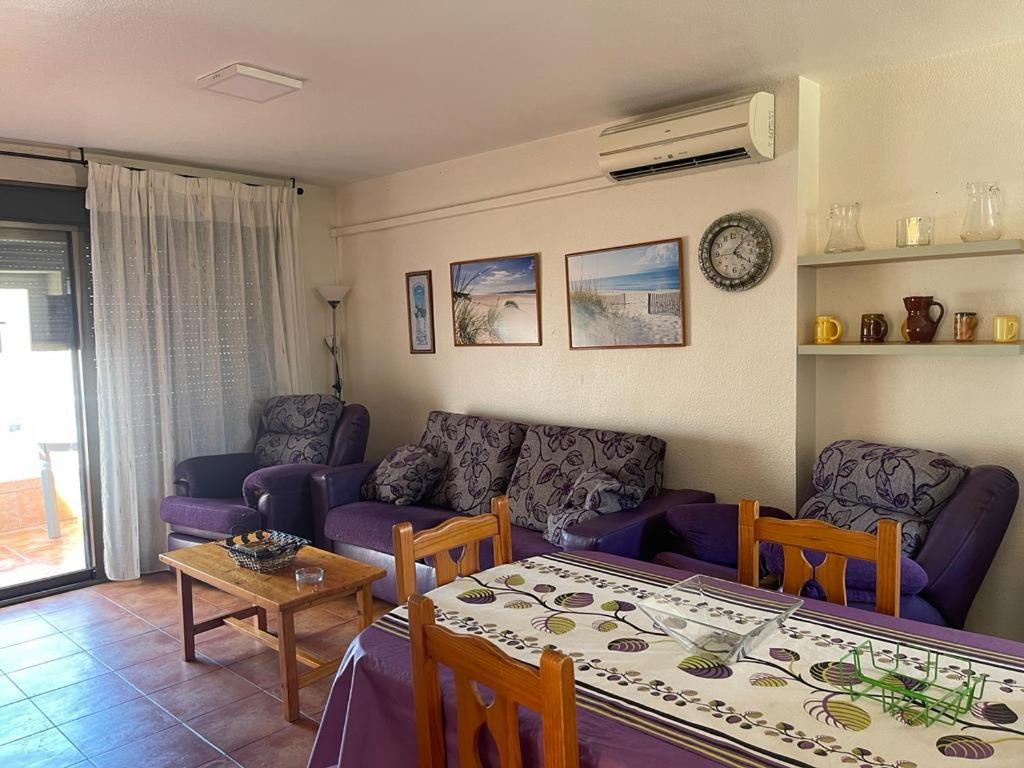 Apartamento de un dormitorio superior con balcón