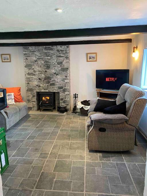 Two-Bedroom House photo 3