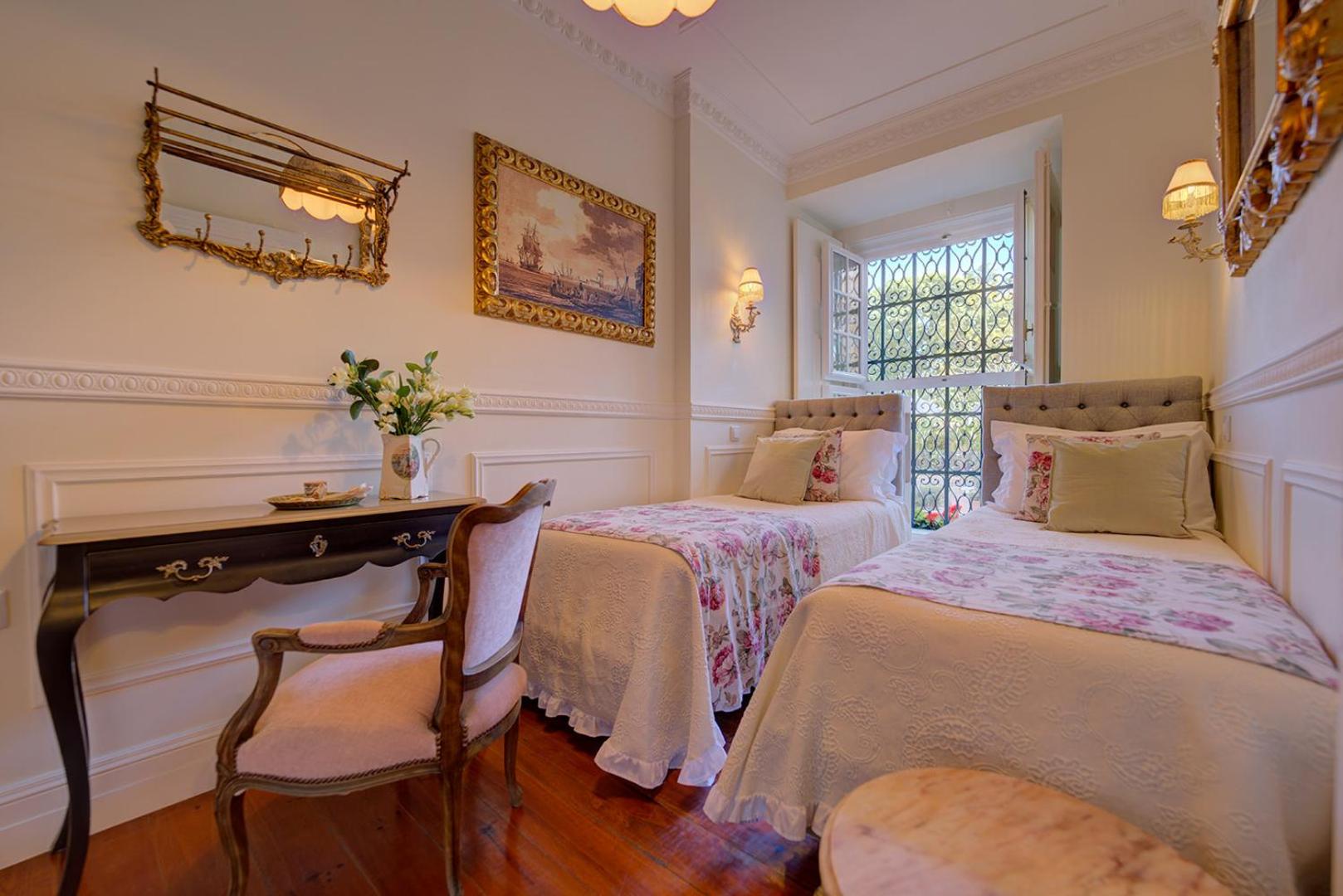 Small Twin Room
