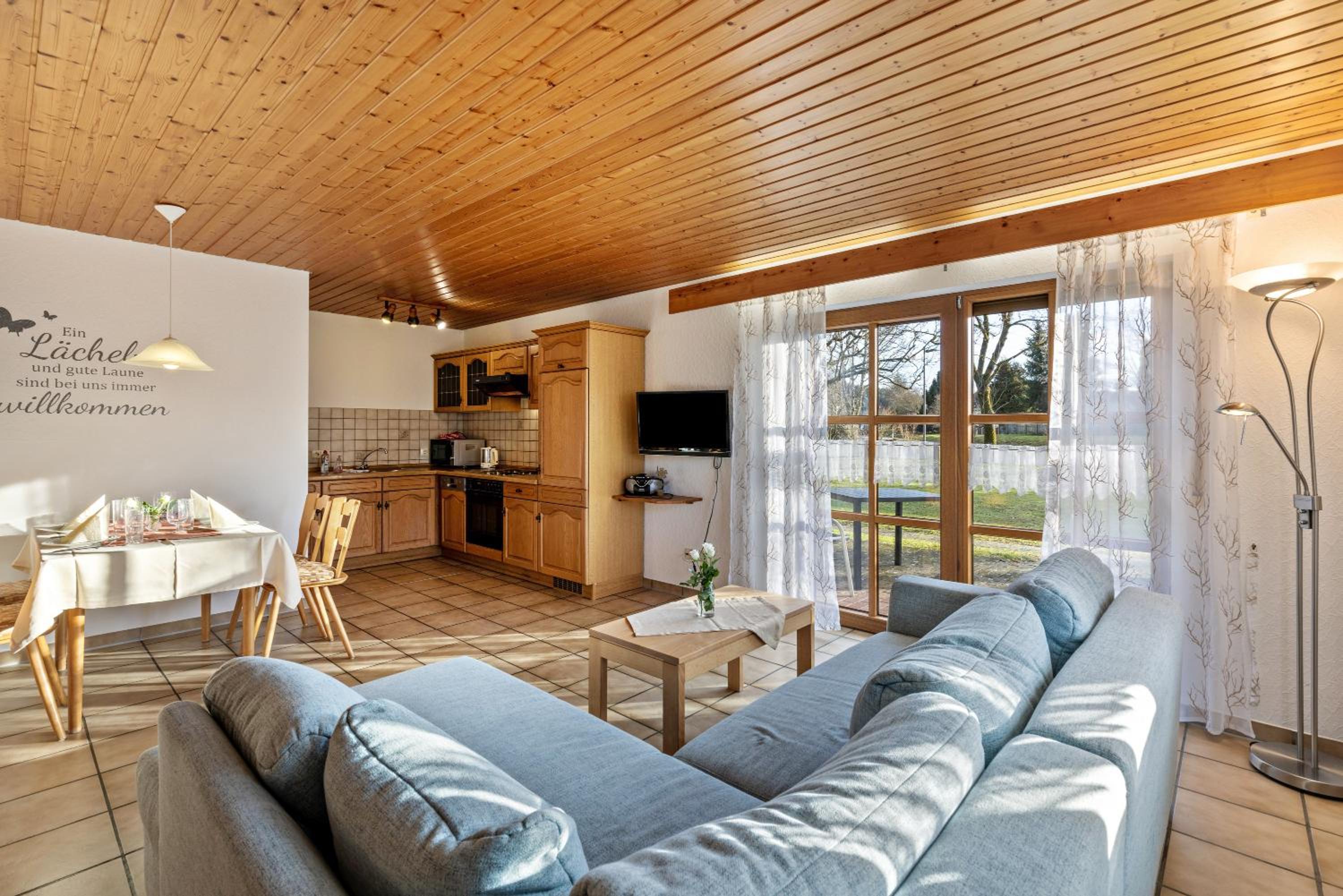 One-Bedroom Apartment with Garden View photo 3