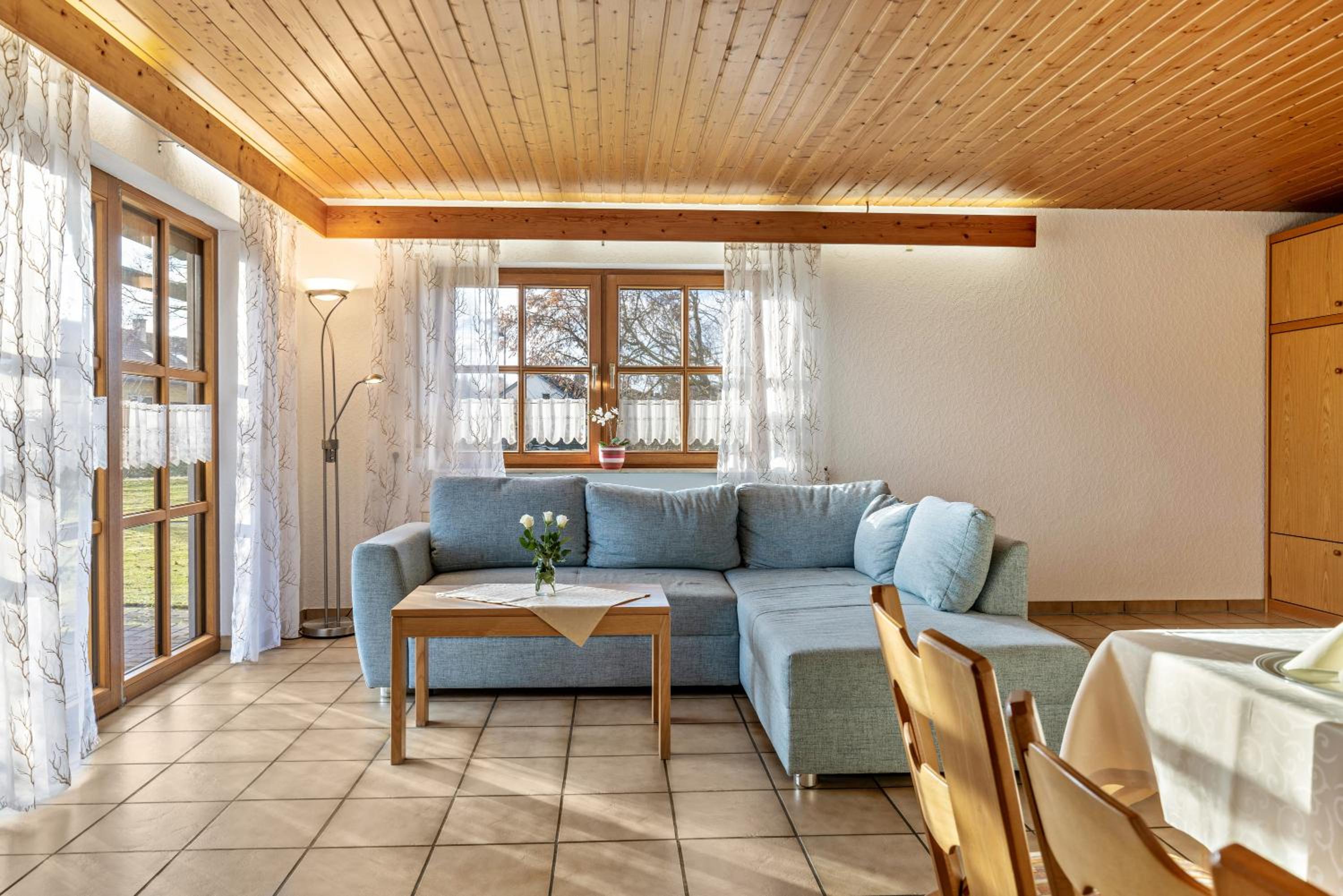One-Bedroom Apartment with Garden View photo 1