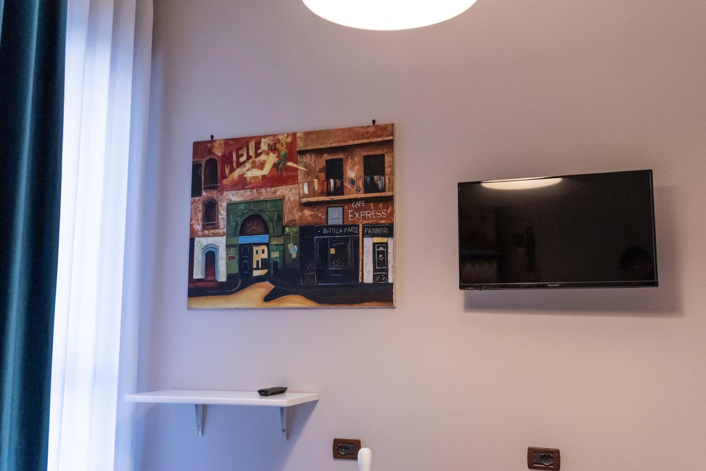 Deluxe Room - Photo 18