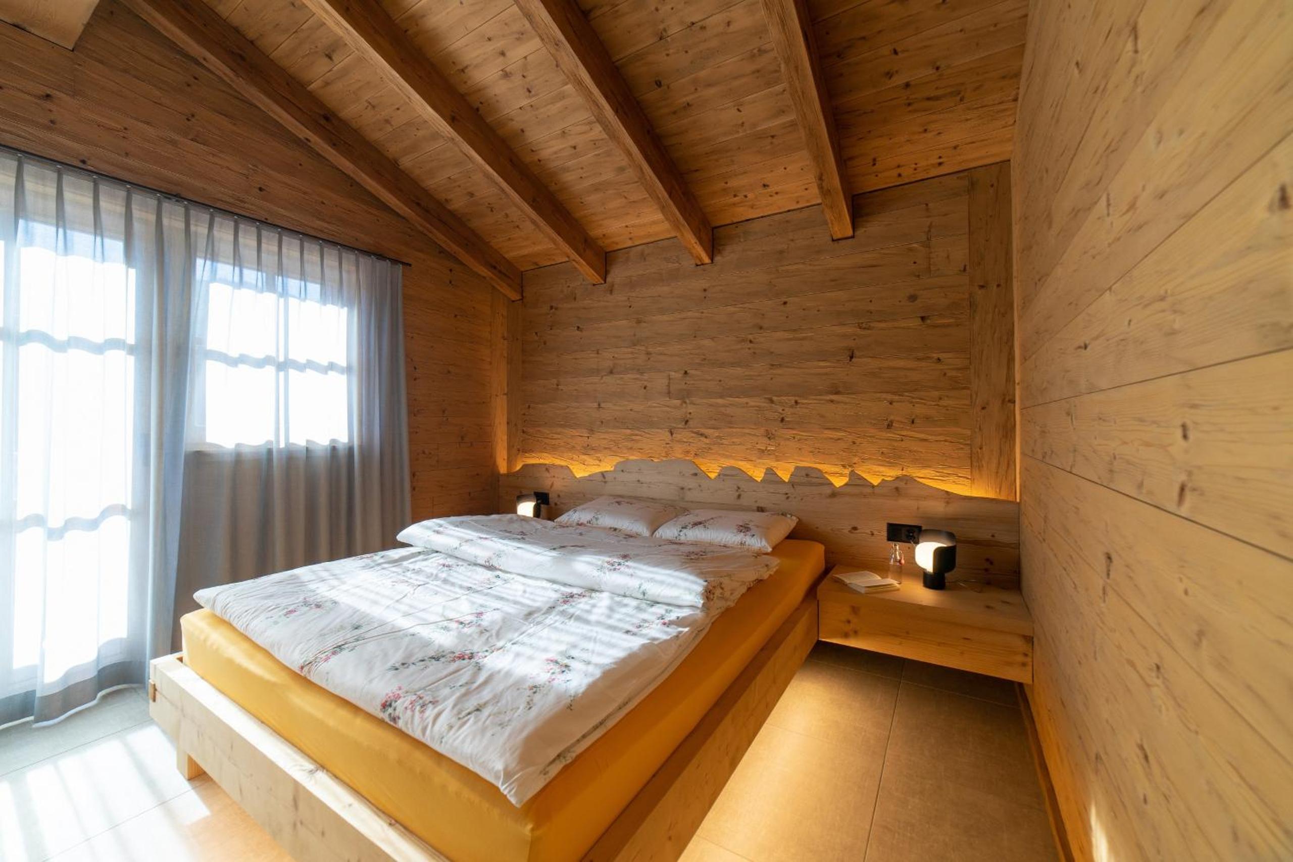Superior Chalet photo 3