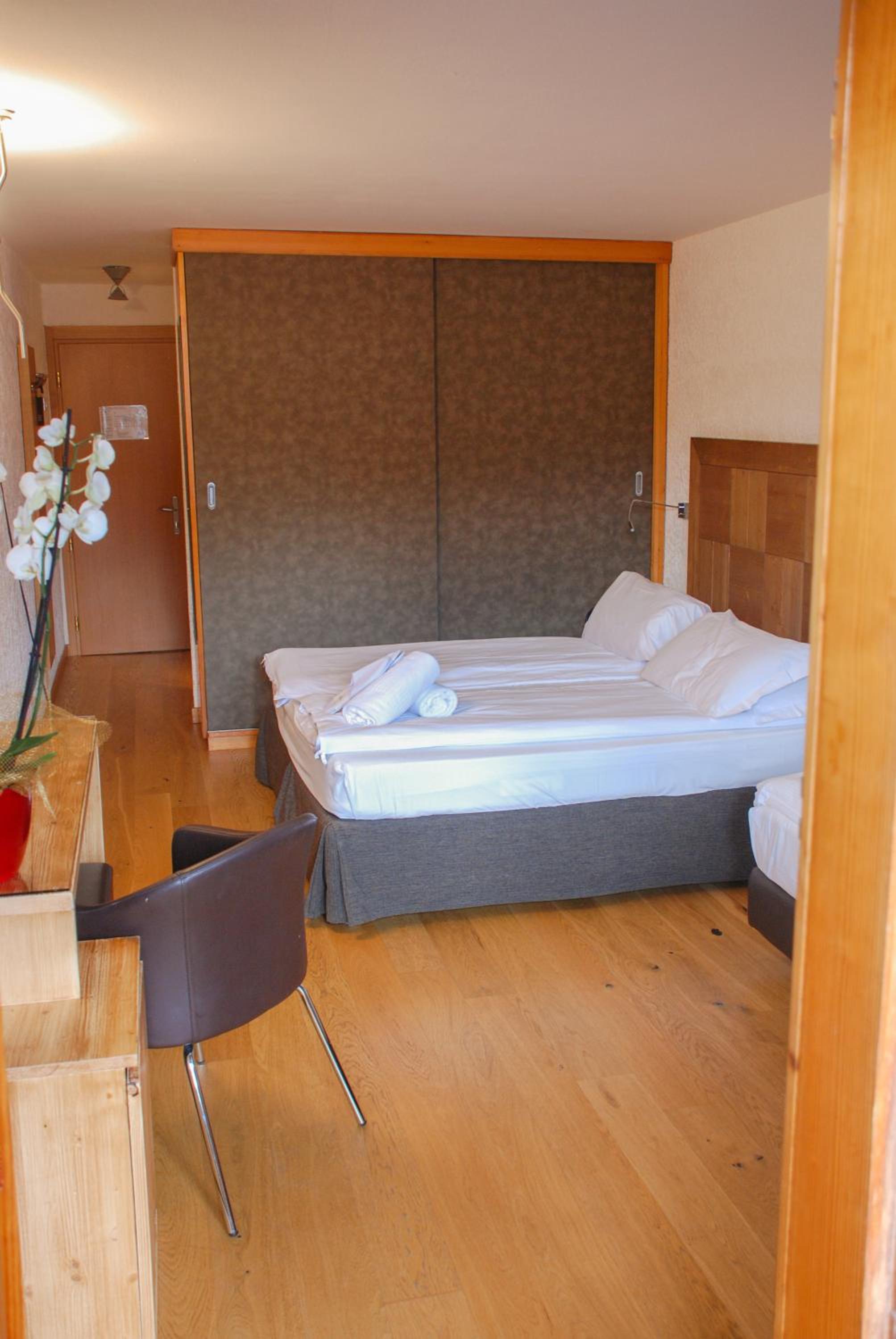 Triple Room - Photo 15