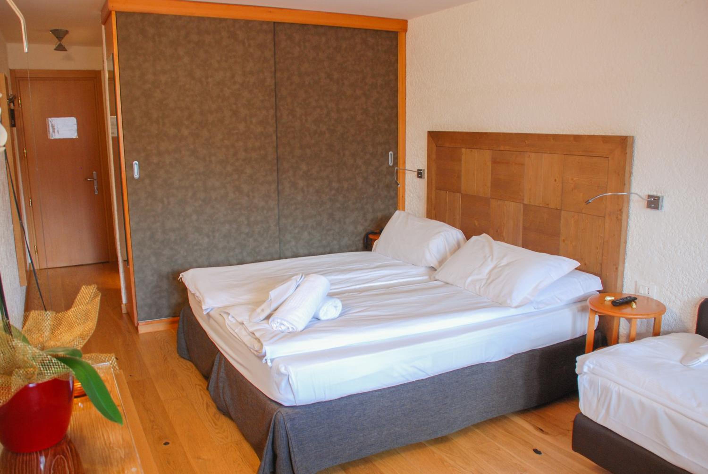 Triple Room - Photo 17