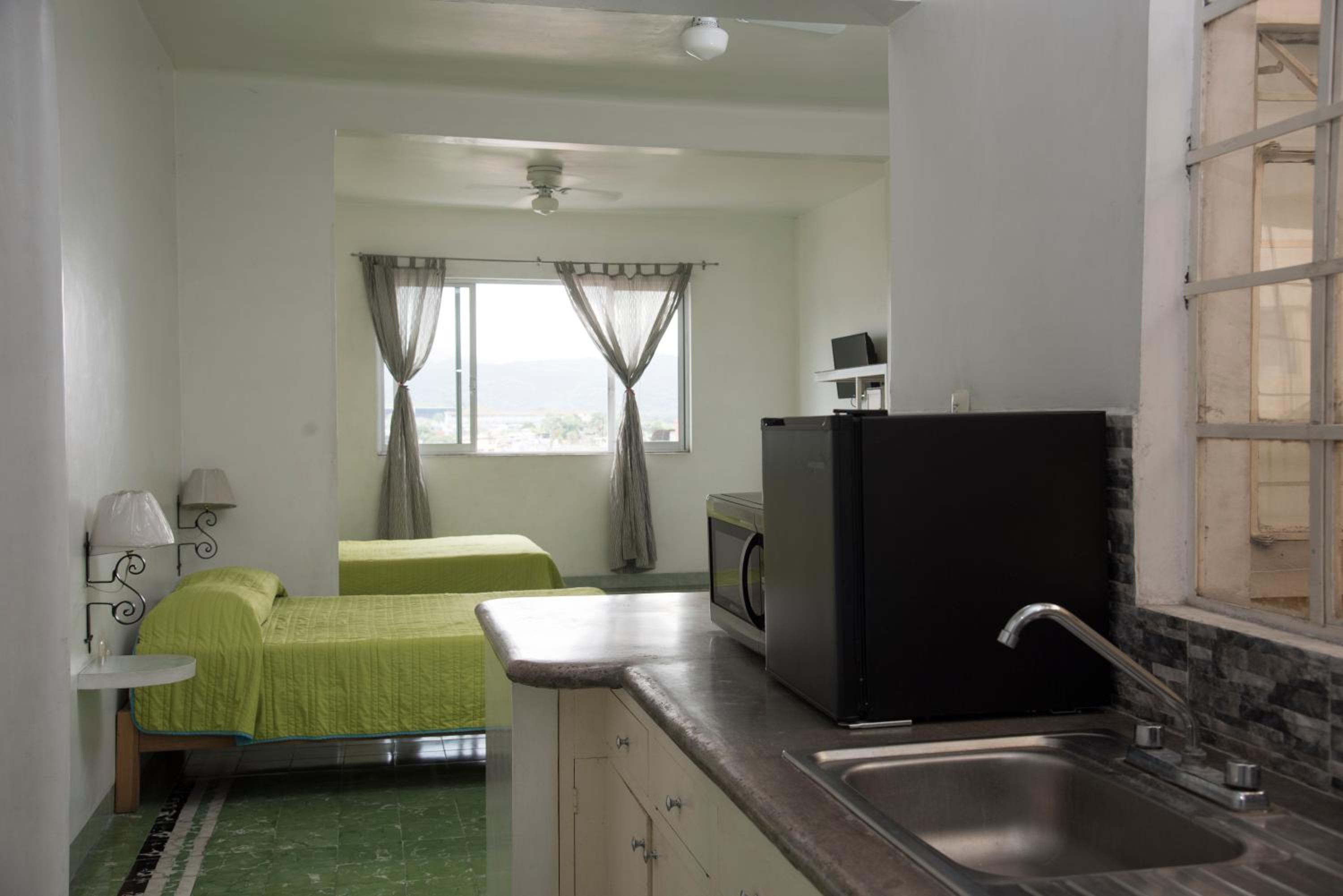 Apartment photo 3