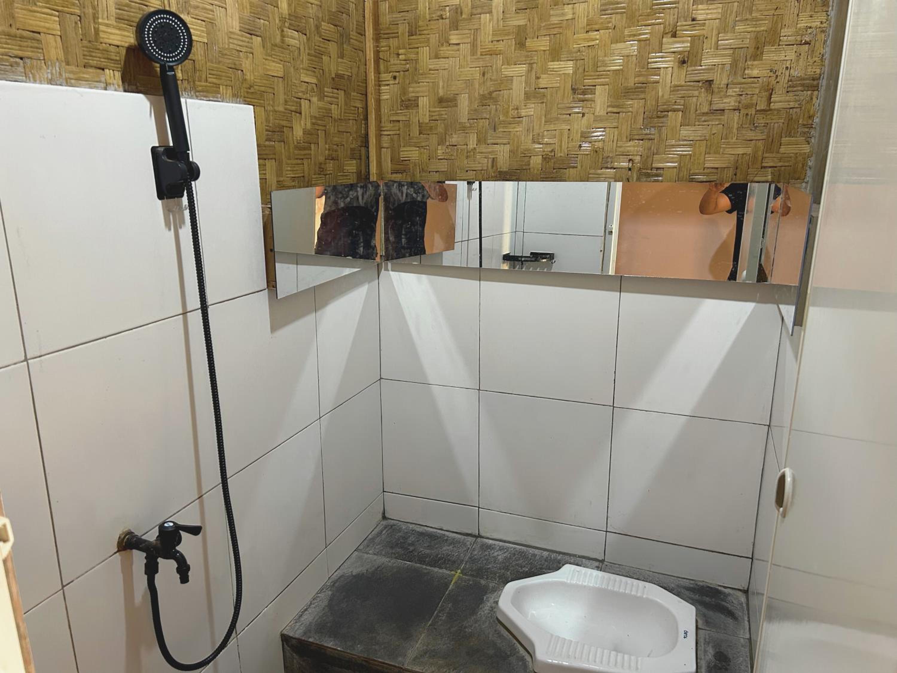 Deluxe Double Room - Photo 8
