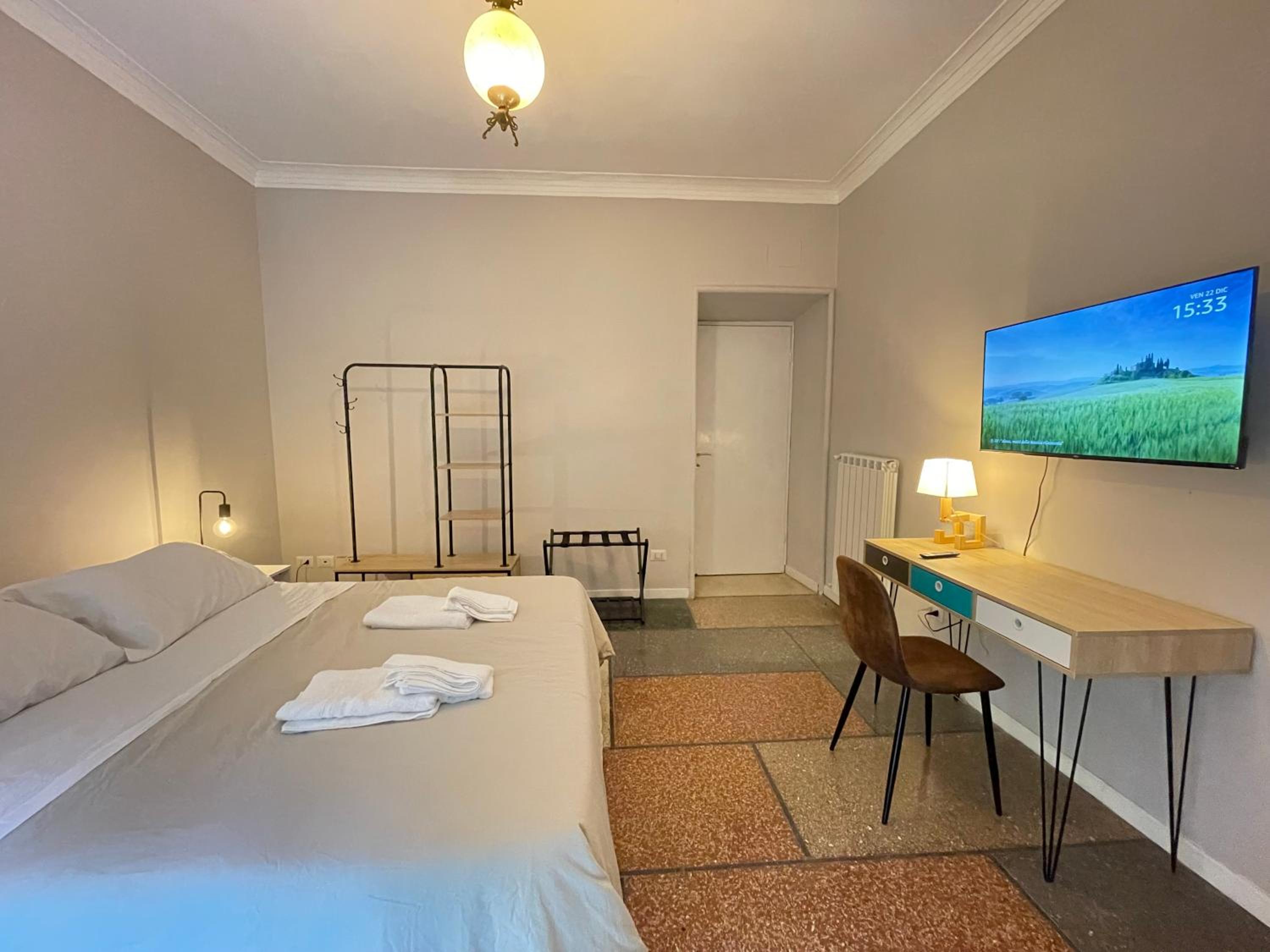 Deluxe Double Room With Extra Bed