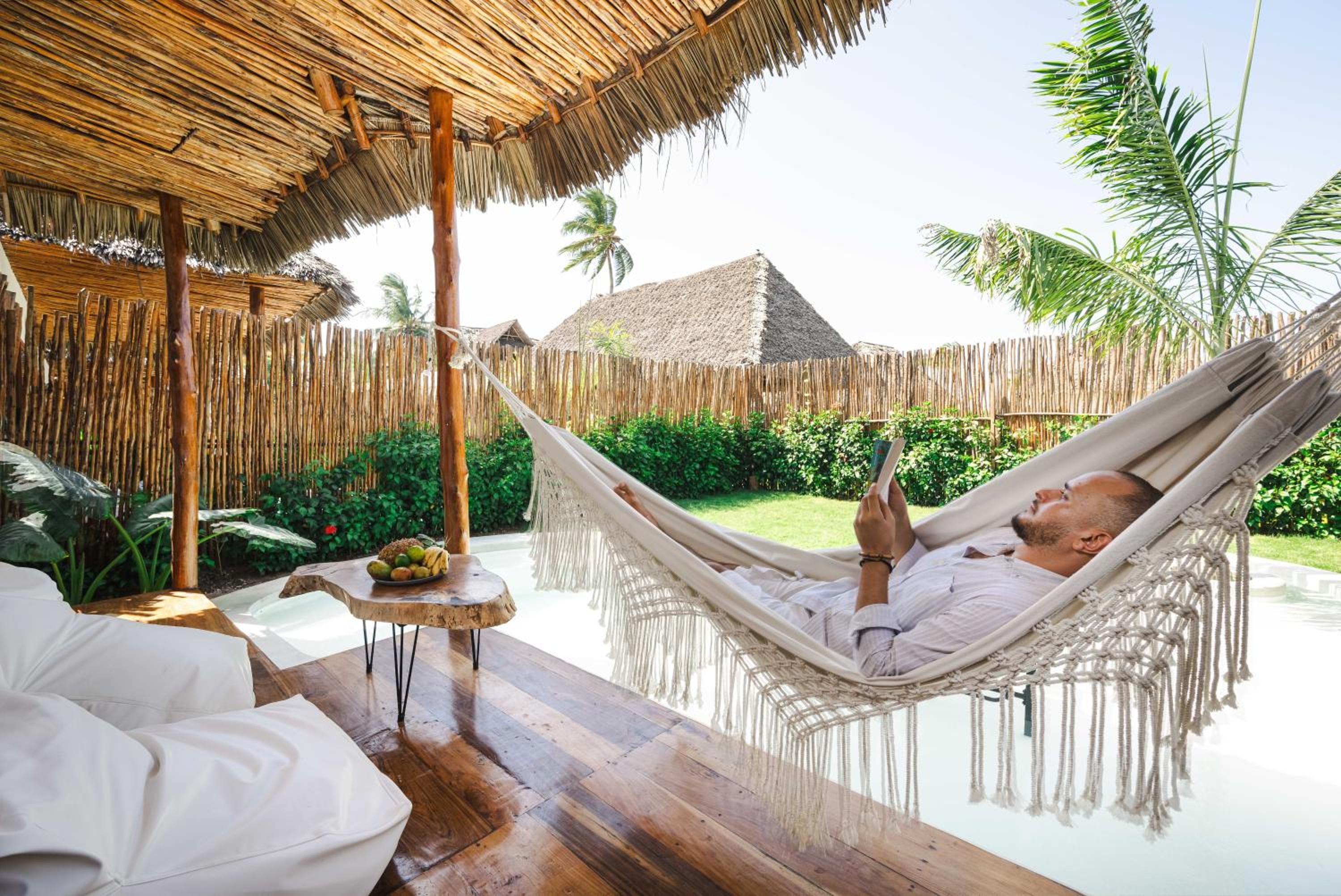 Villa with Private Pool - Photo 11