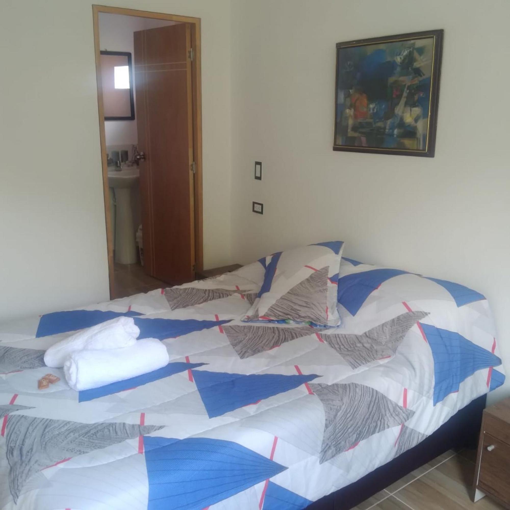 Double Room with Private Bathroom photo 1