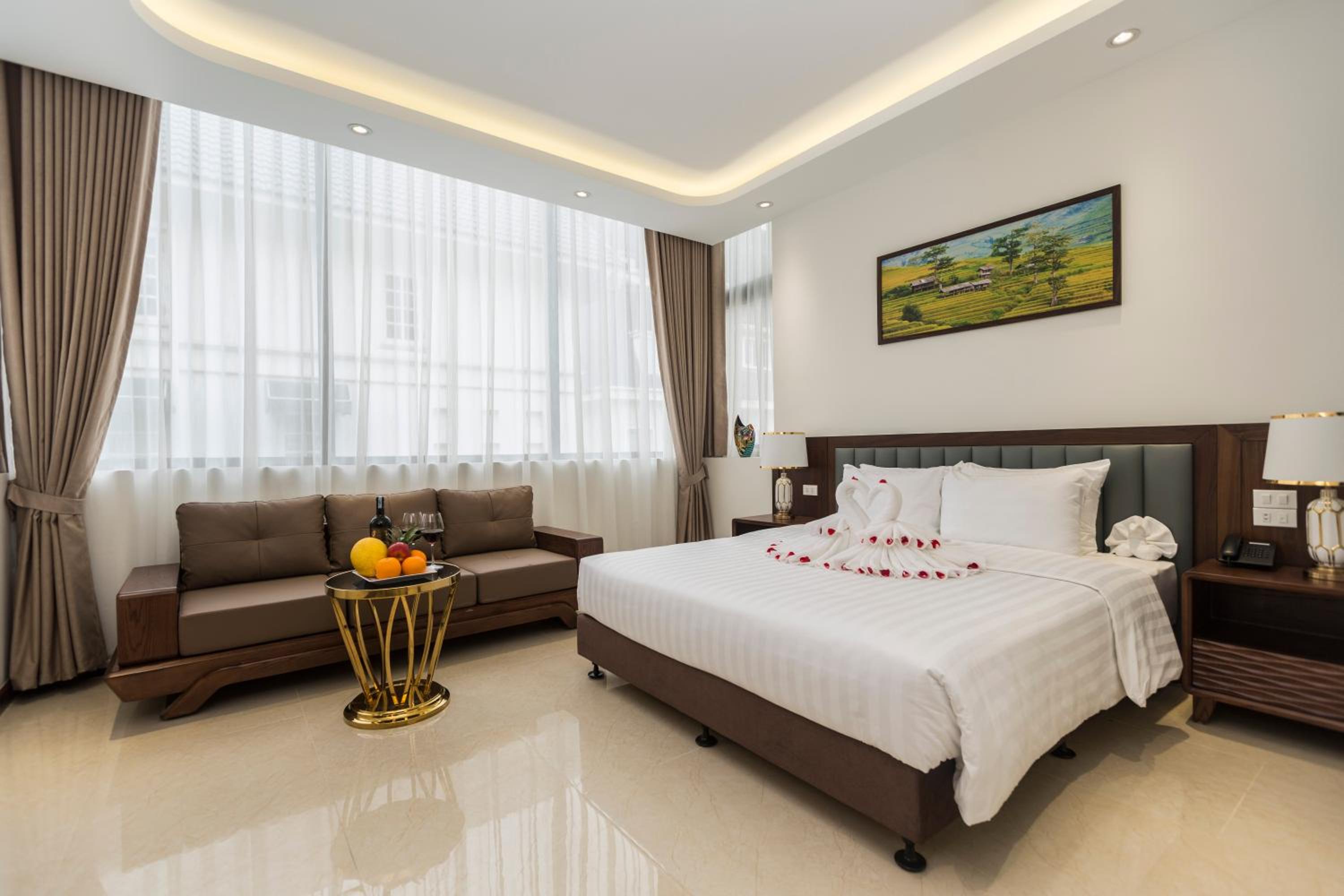 Suite with City View