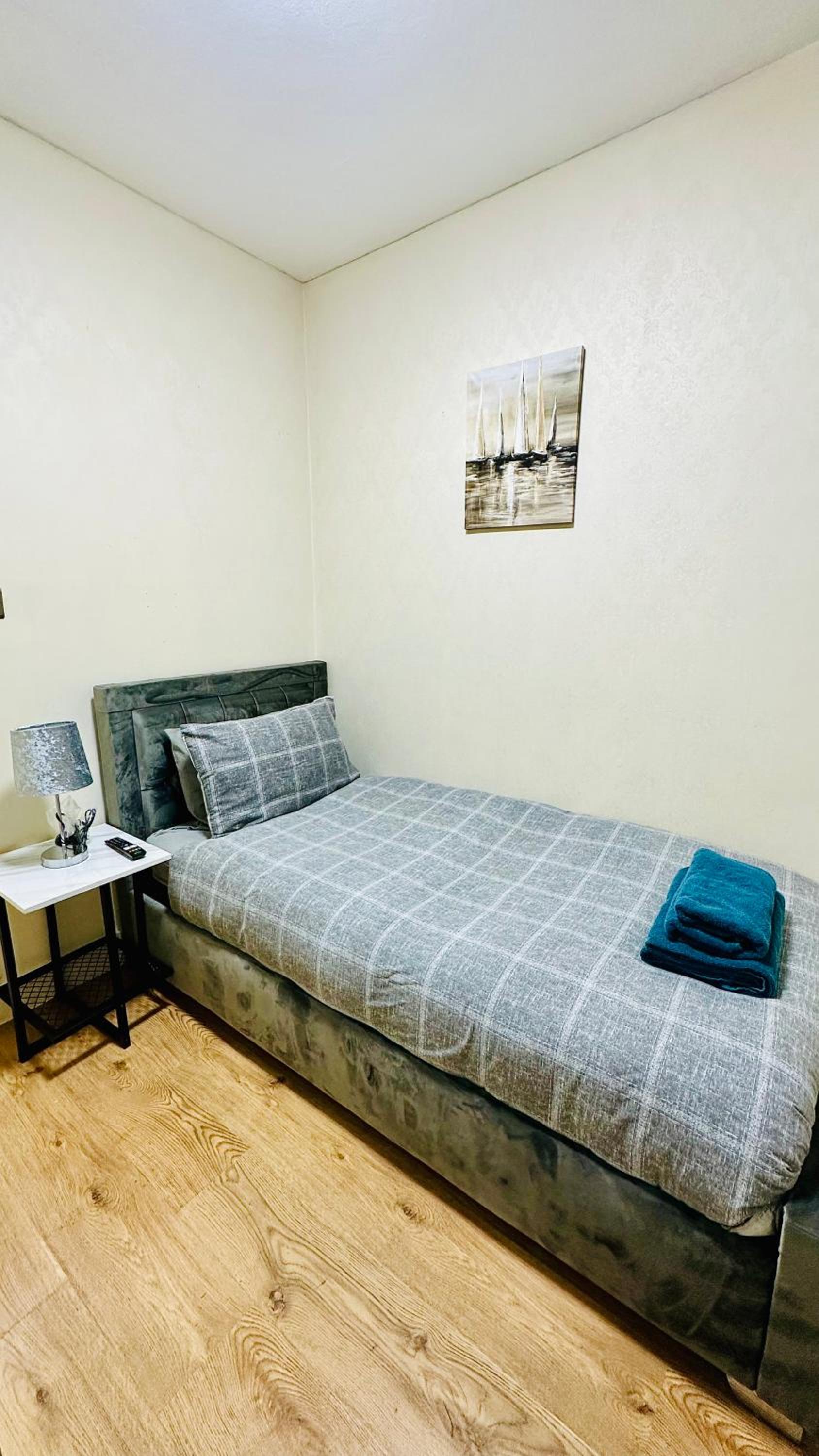 Single Room photo 1