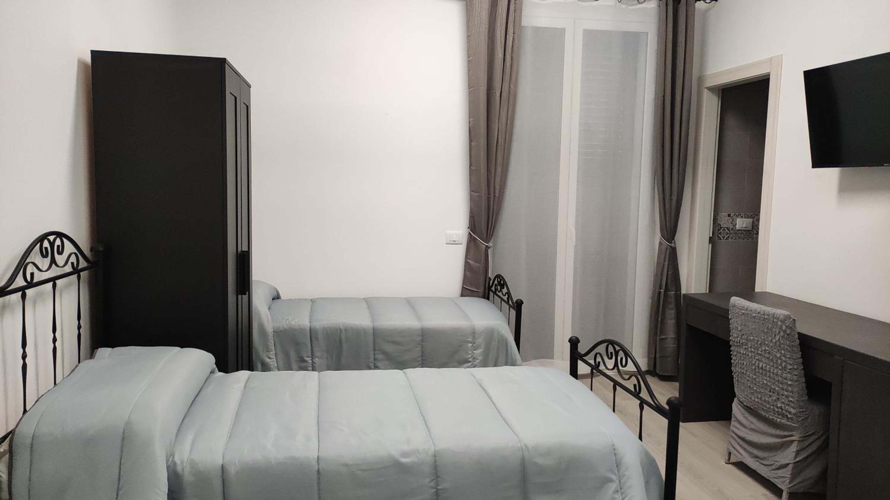 Luxury Quadruple Room photo 2