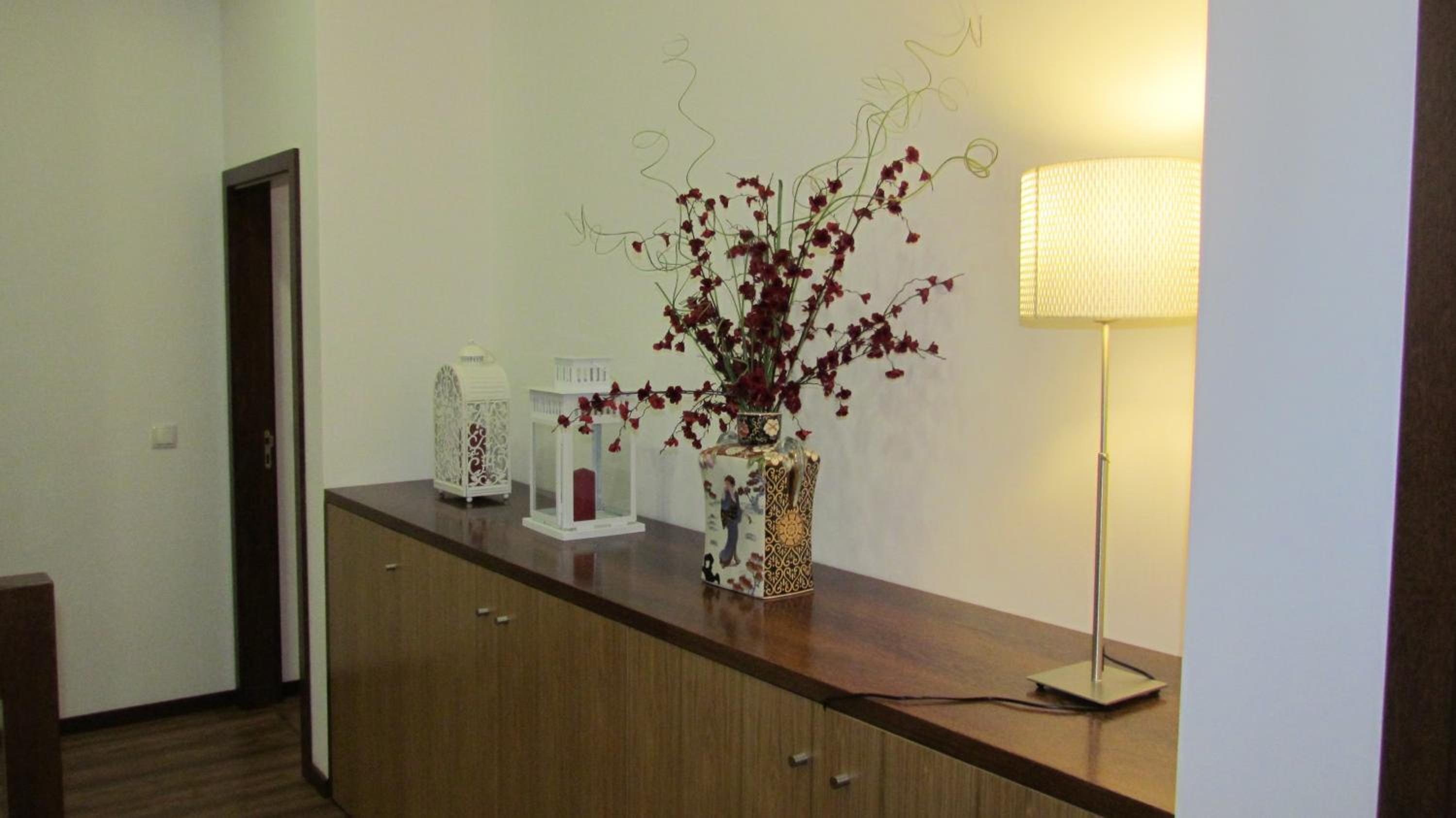 Standard Suite - Photo 2