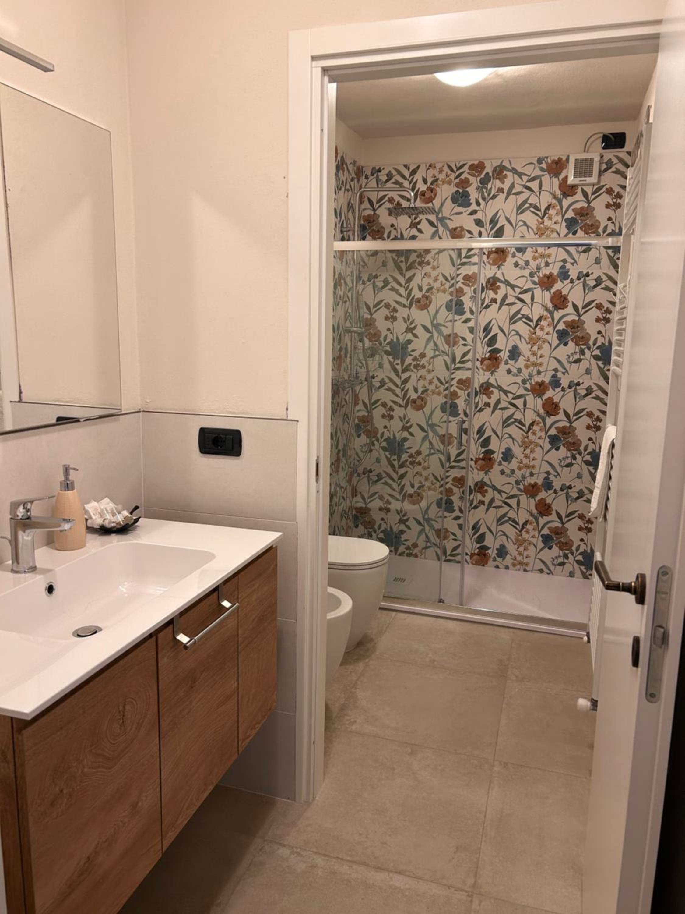 Triple Room with Private Bathroom photo 3