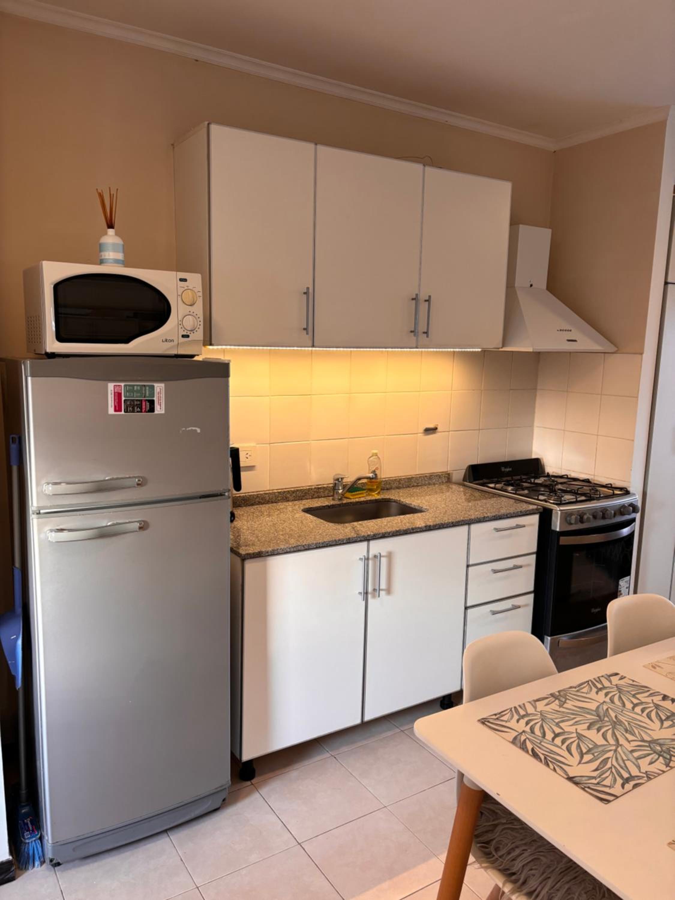One-Bedroom Apartment photo 2