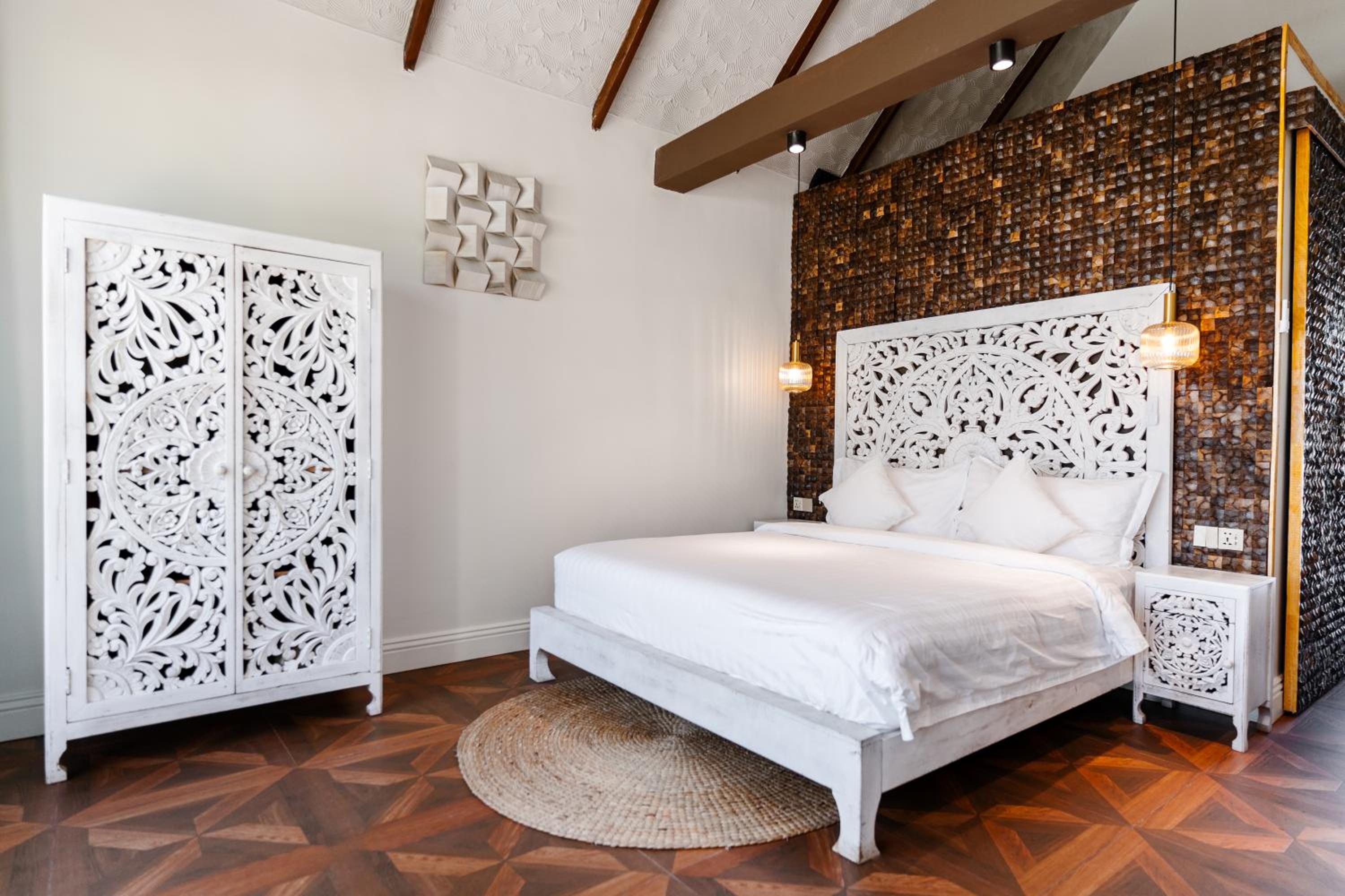 King Room with Sea View - Photo 9