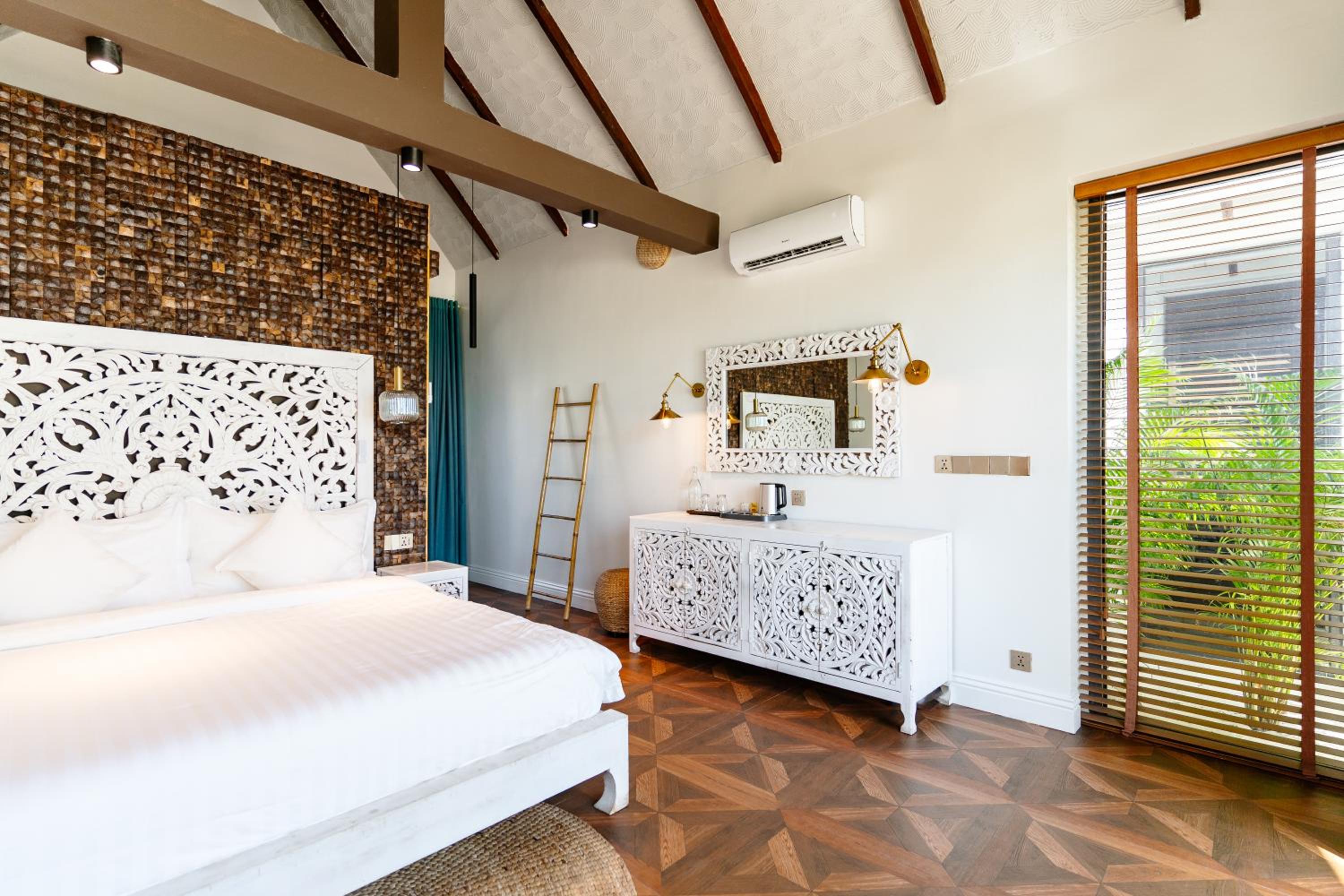 King Room with Sea View - Photo 7