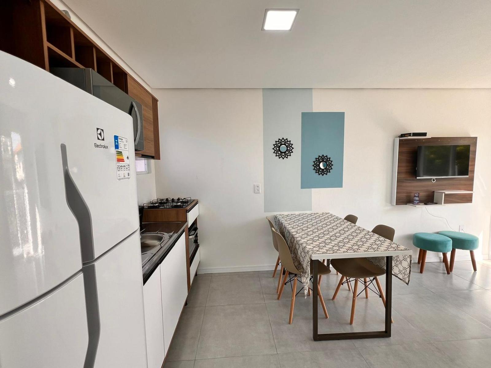 Standard Family Room - Photo 6