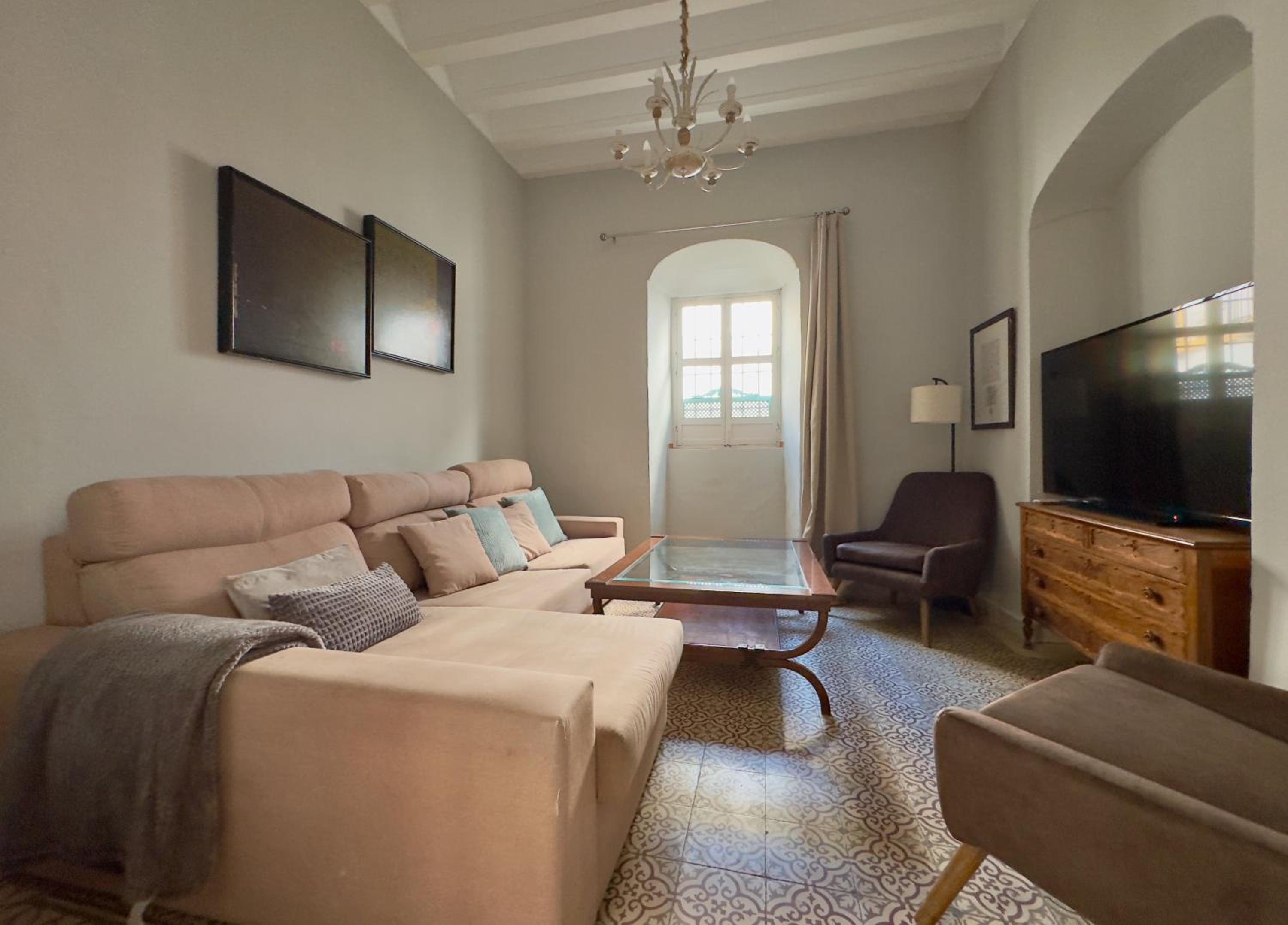 Casa de Seis Habitaciones