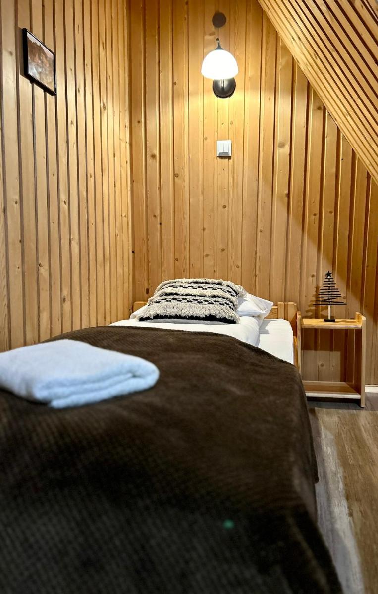 Triple Room with Private Bathroom photo 1