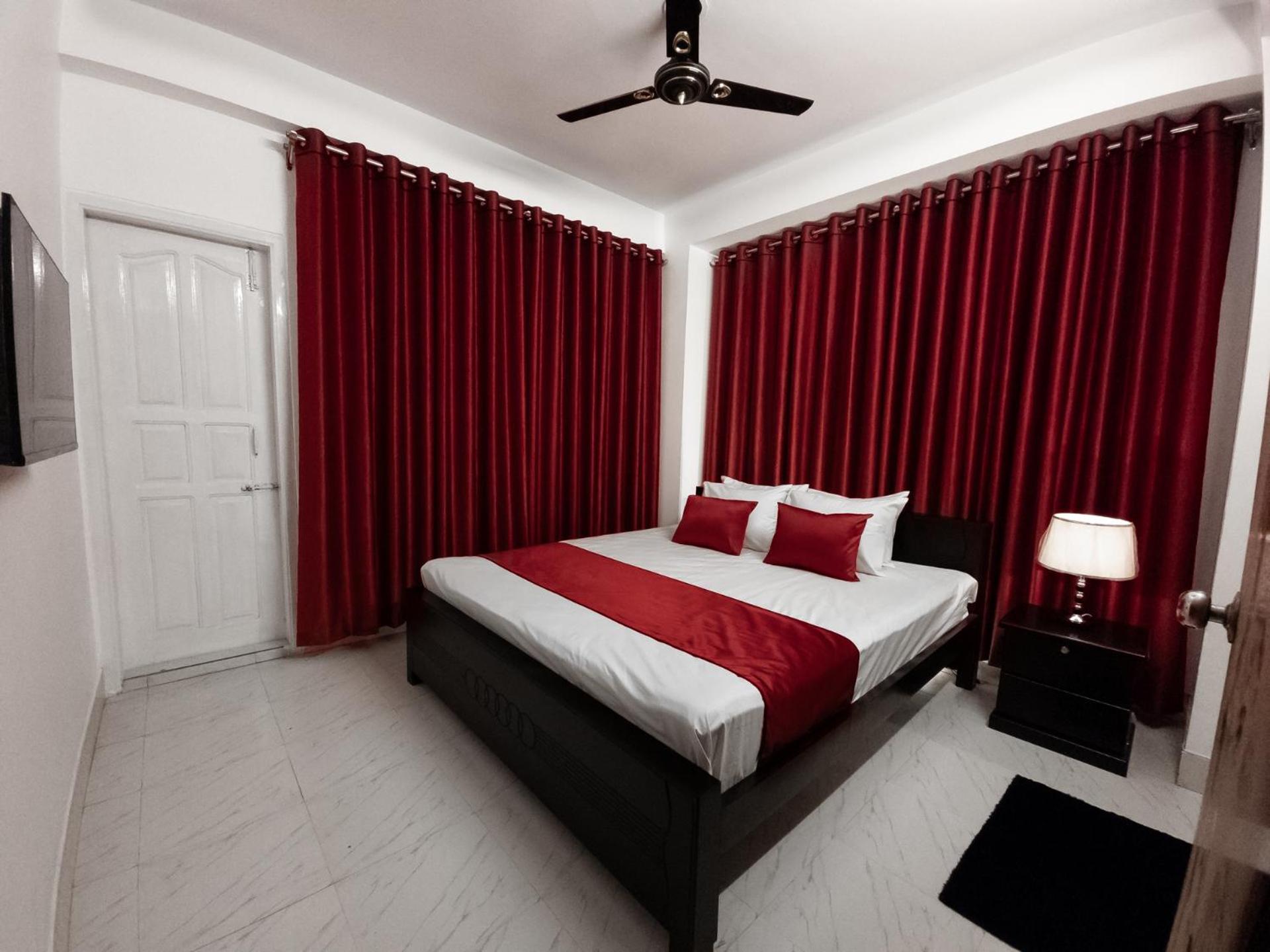 Double Room with Private Bathroom photo 1