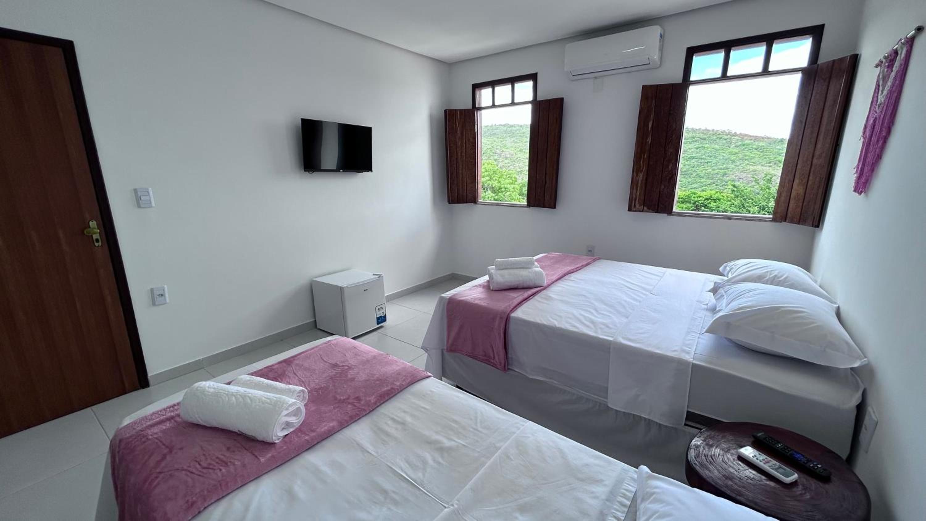 Suite with Mountain View photo 1