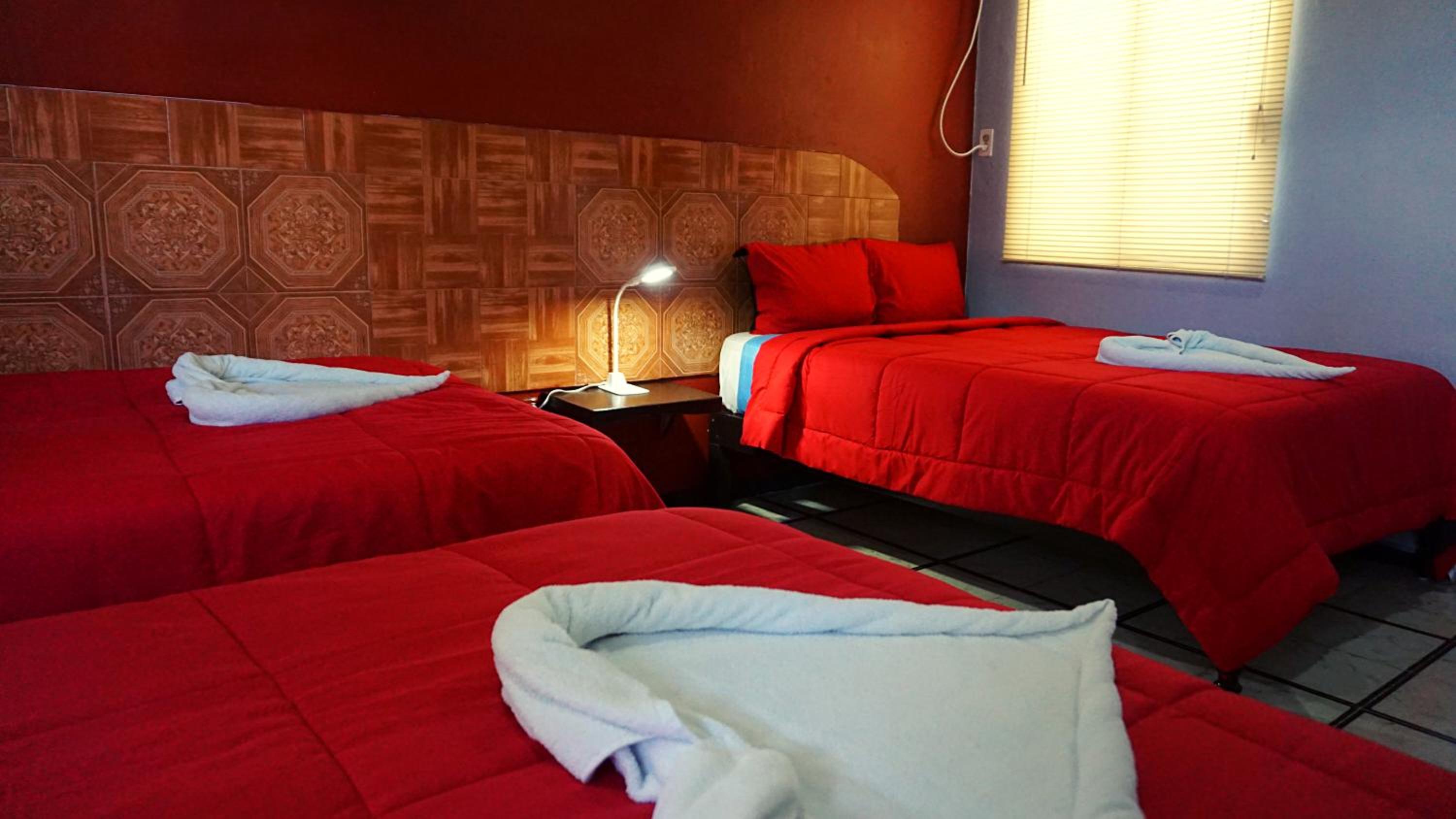 Standard Triple Room - Photo 1