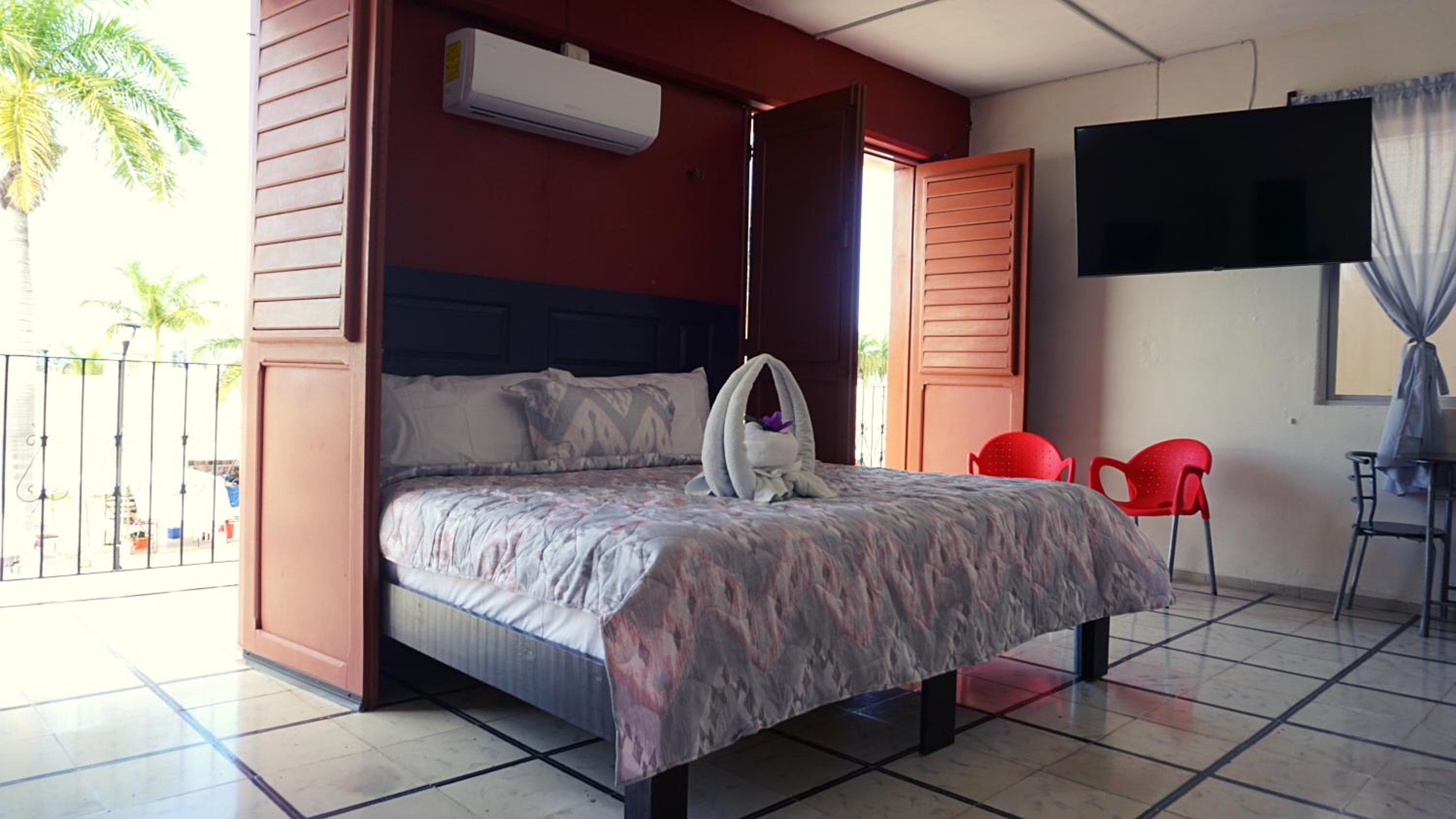 Triple Room with City View - Photo 1