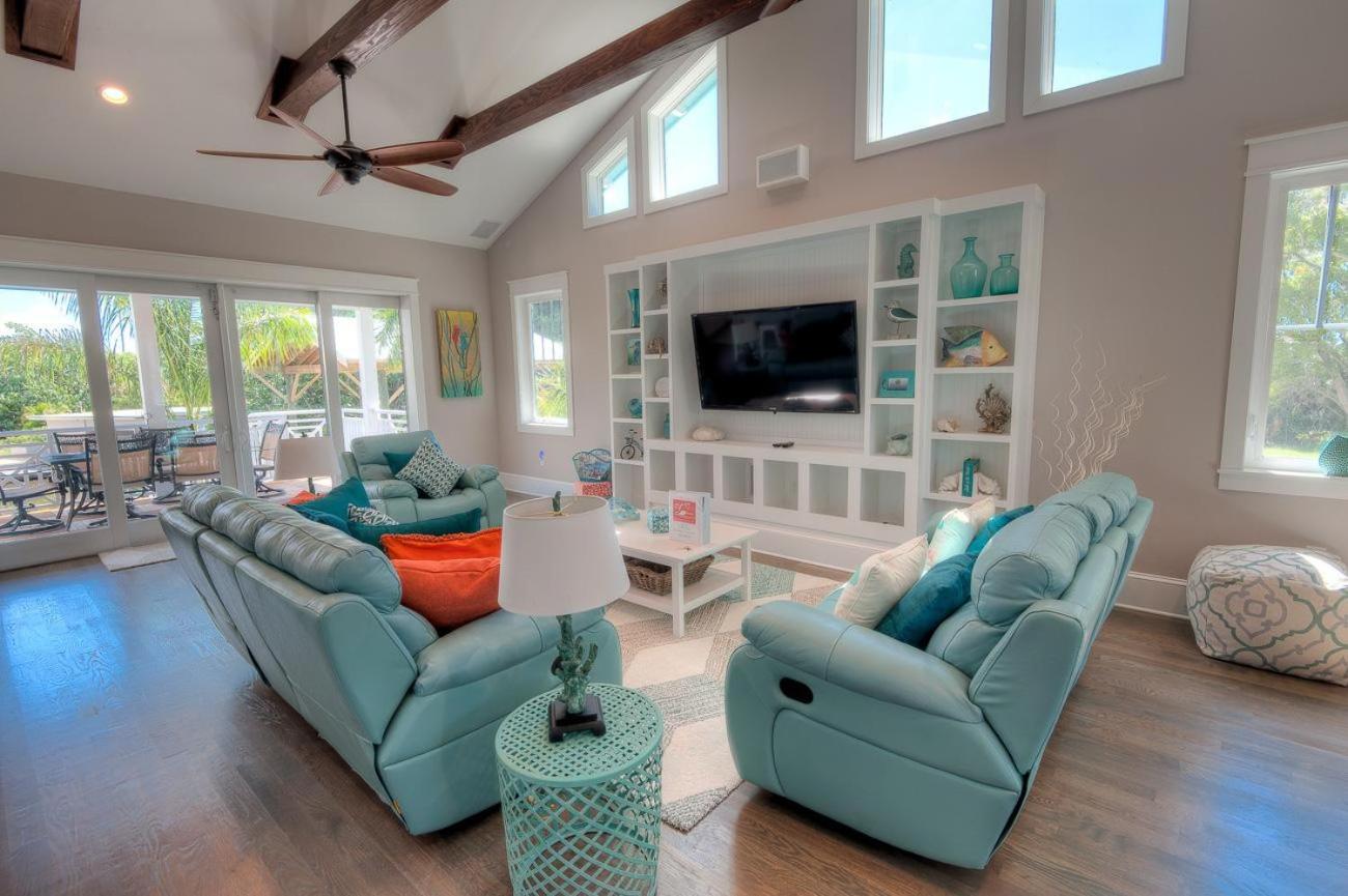 Four-Bedroom Holiday Home photo 2