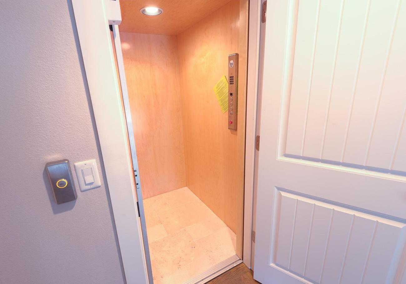 Four-Bedroom Vacation Home photo 3
