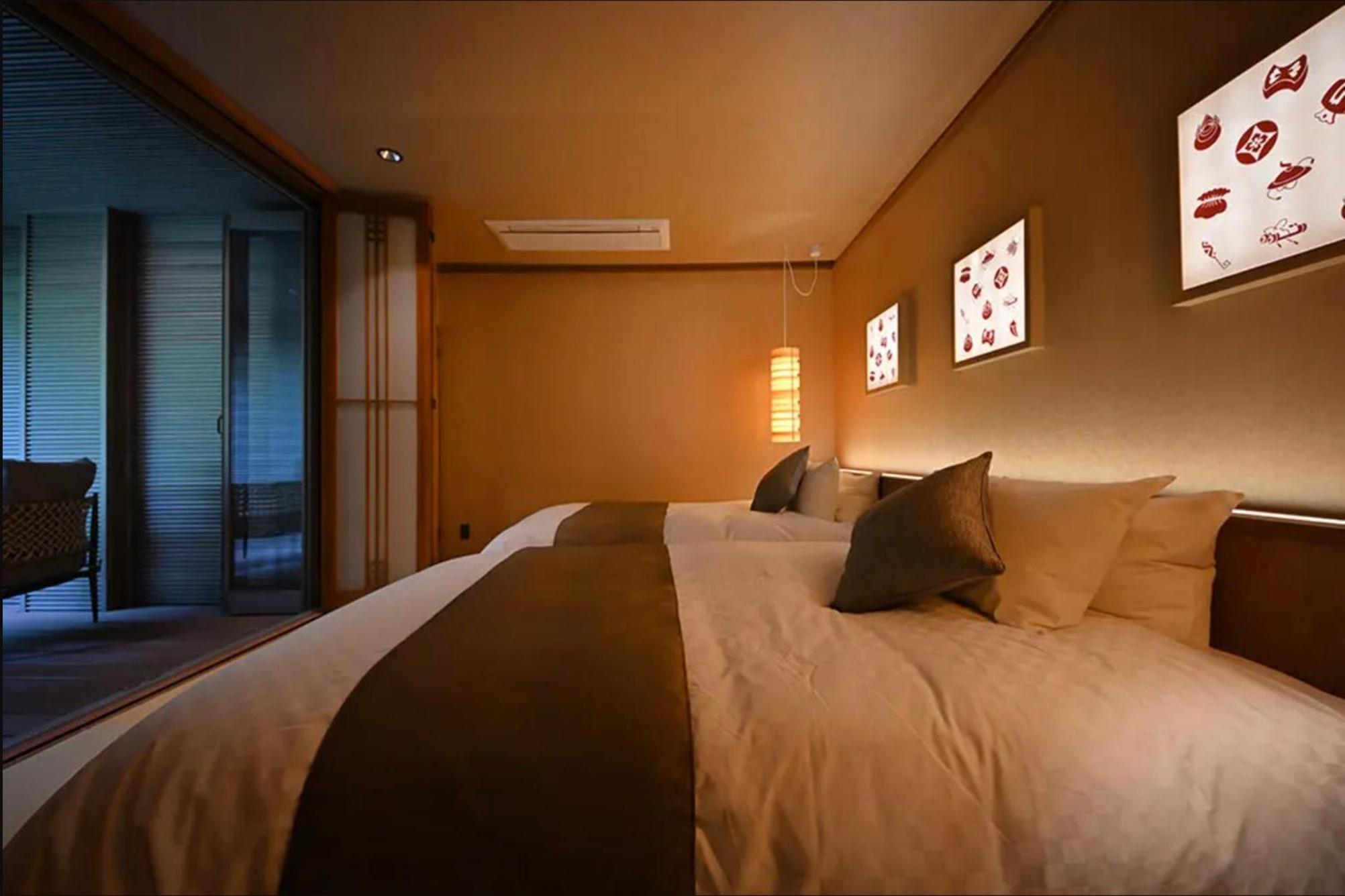 Deluxe Family Suite photo 3