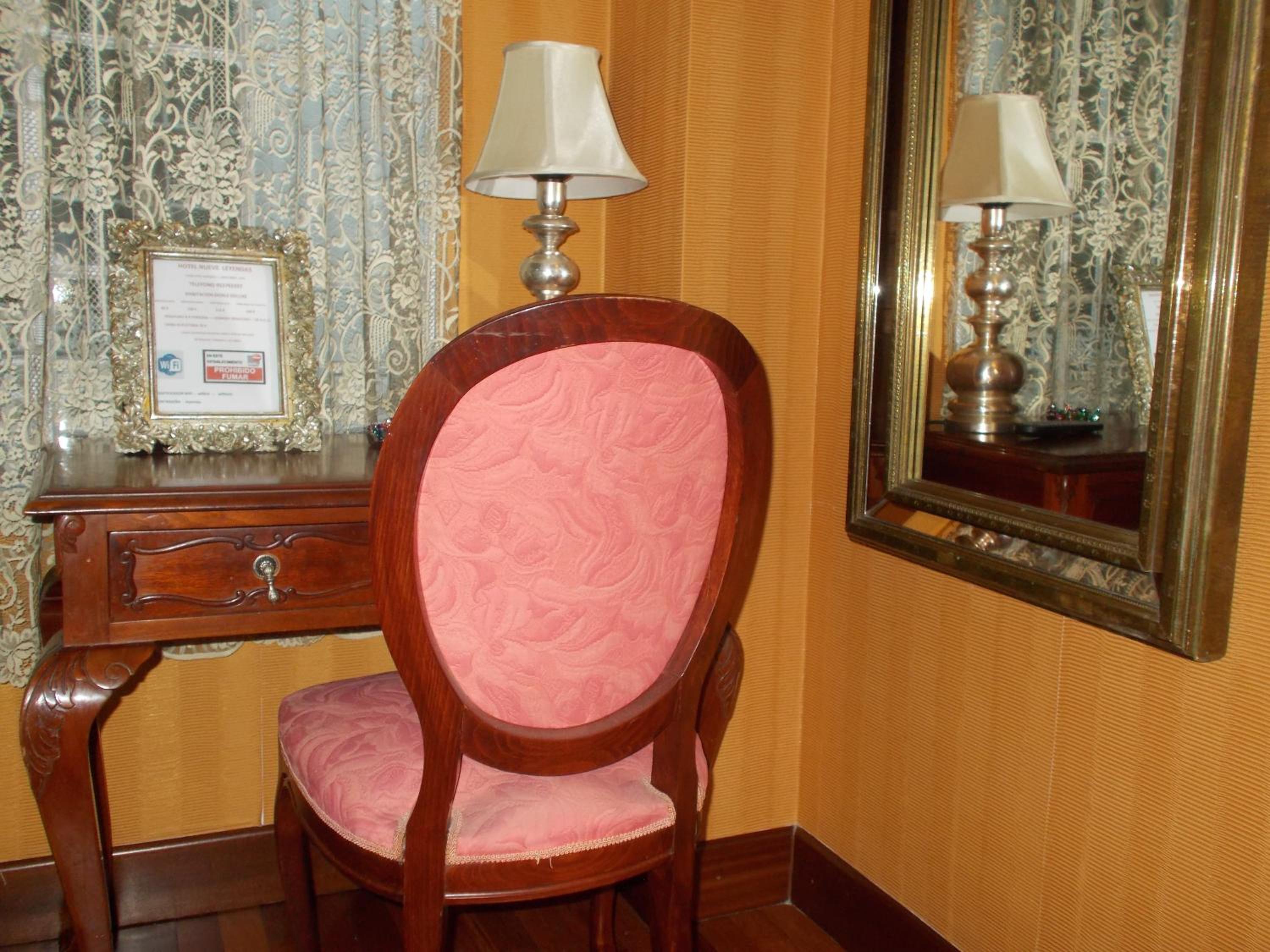 Deluxe Double Room - Photo 27