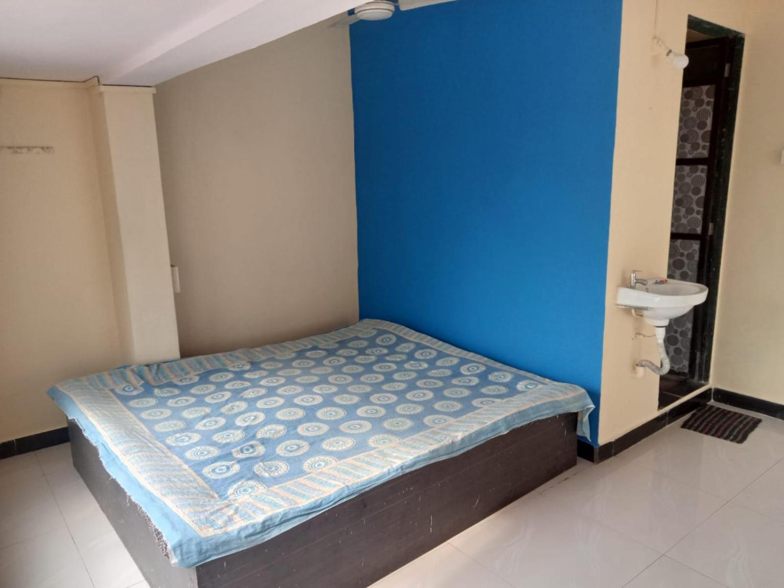Single Room photo 3