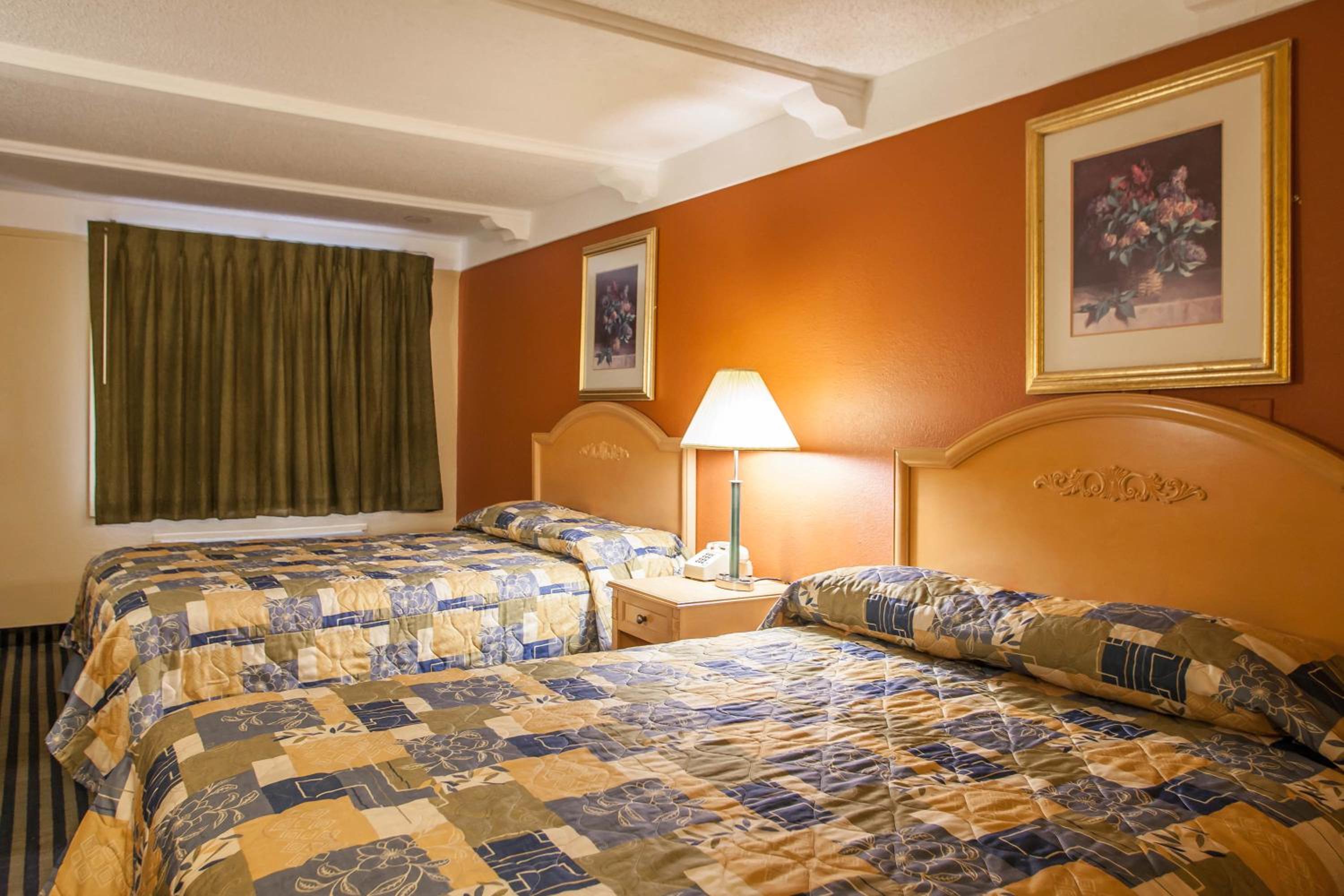 Double Room - Photo 1