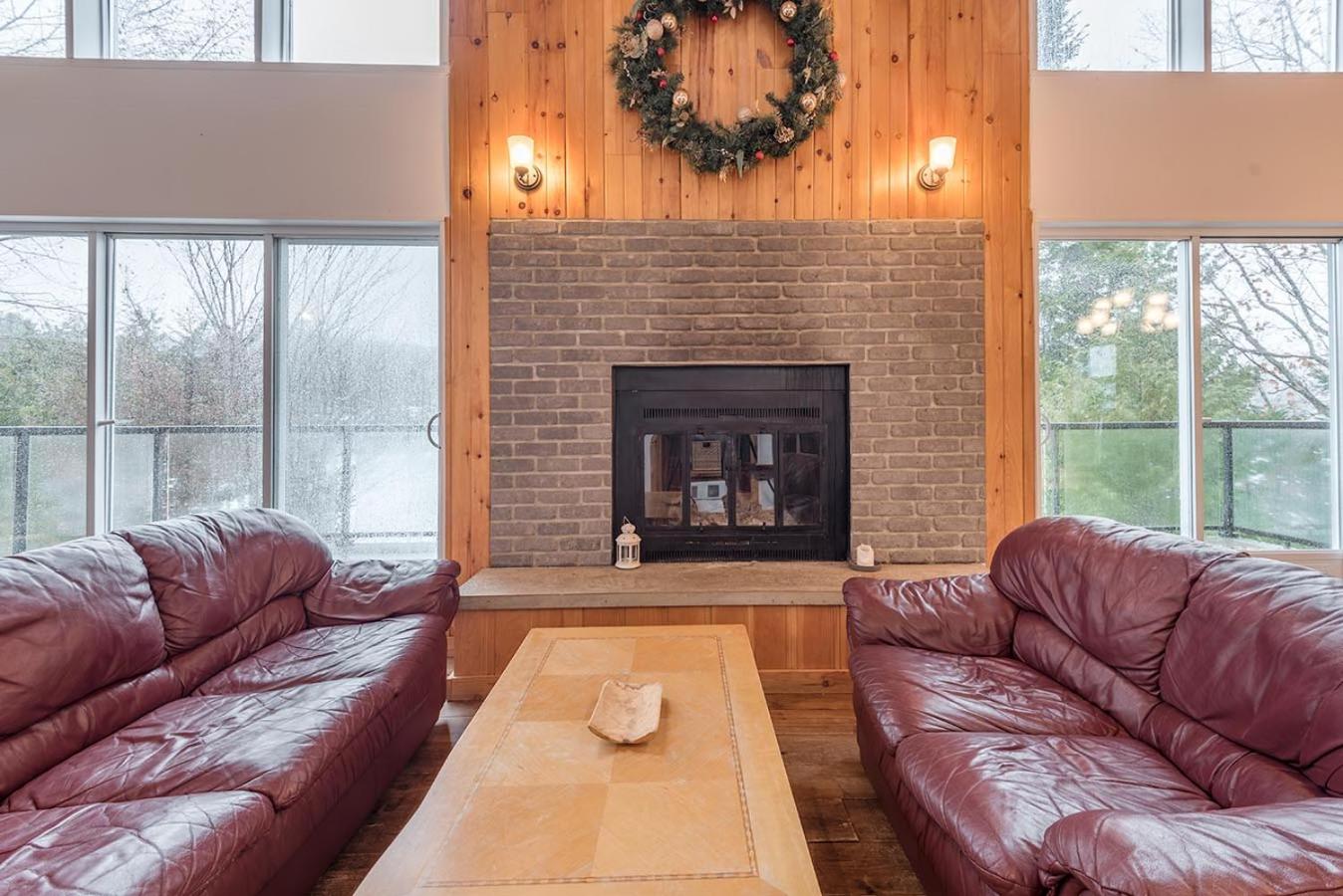 Three-Bedroom Chalet photo 1