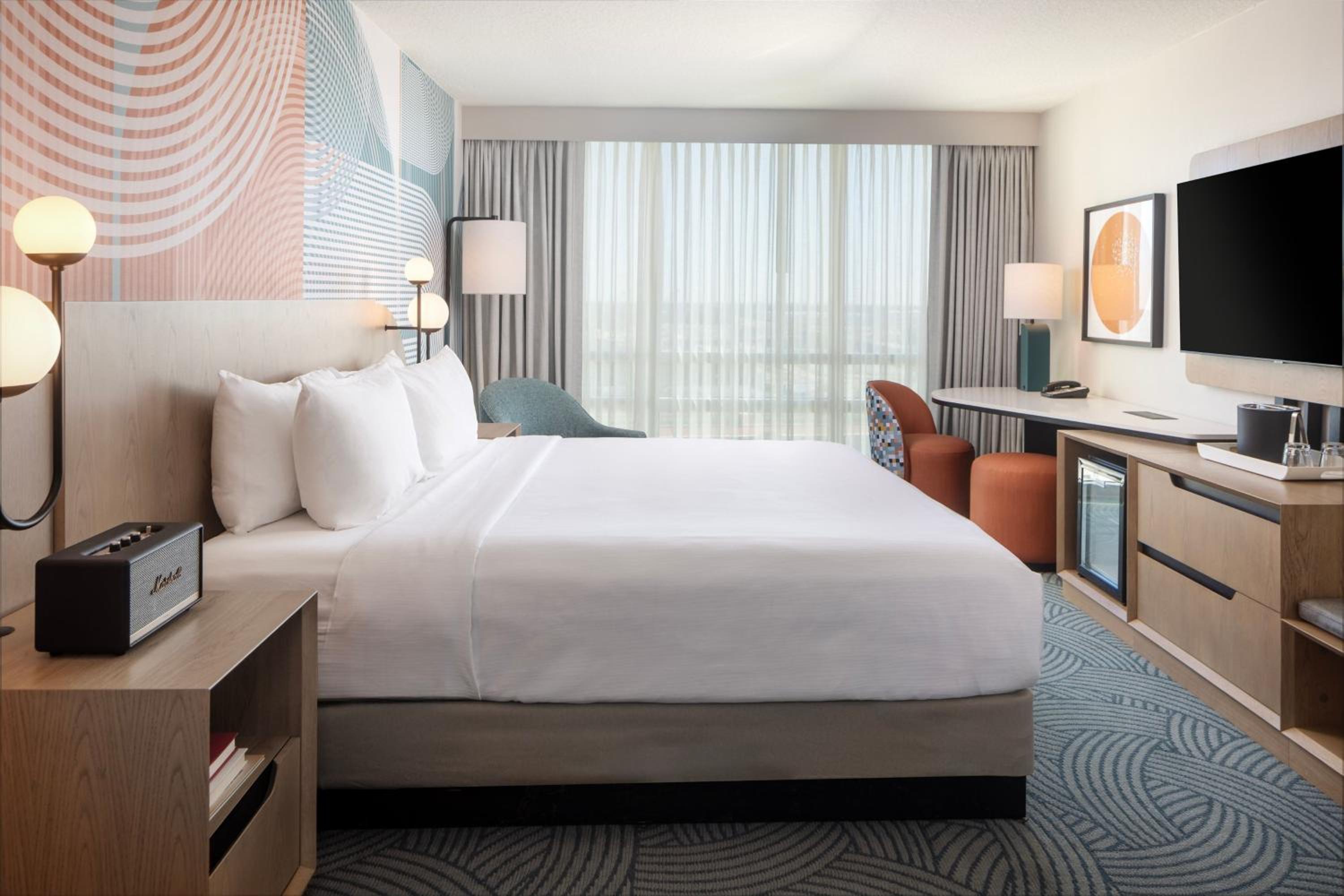 Queen Room with Two Queen Beds and Roll-in Shower - Mobility Accessible