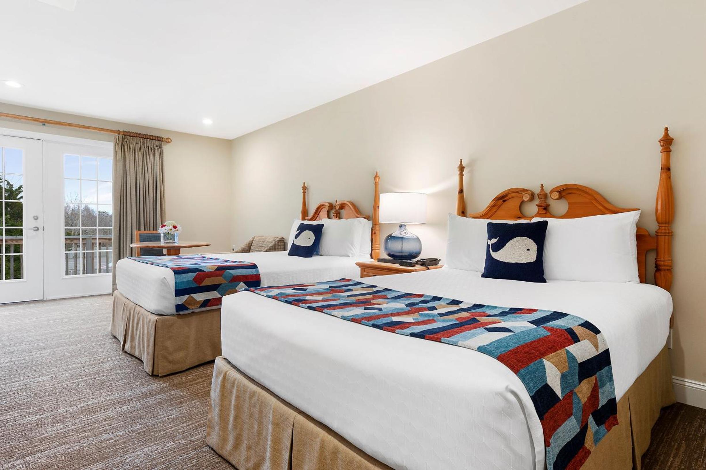 1st floor Poolside 2 Double Beds photo 1