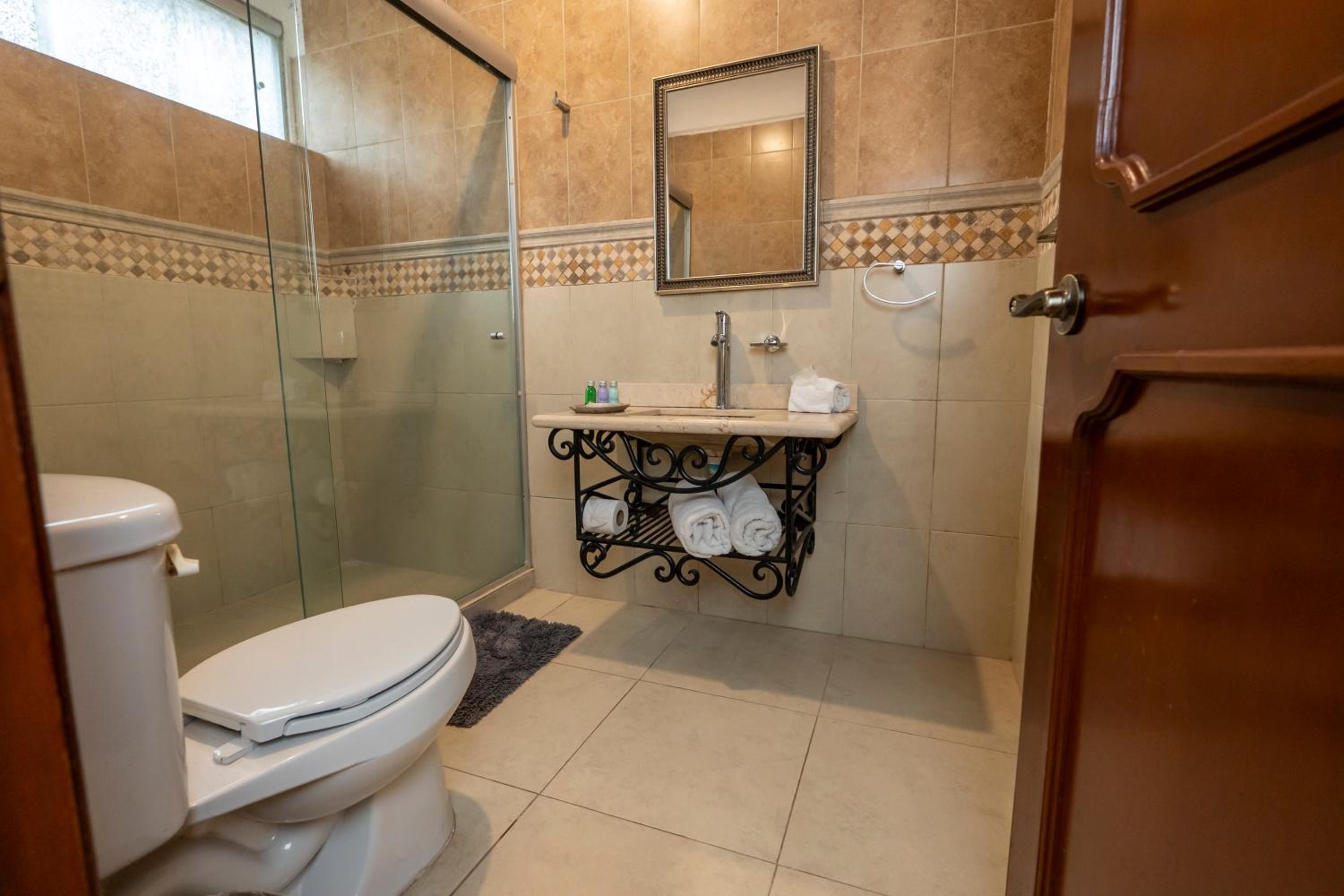 Triple Room with Bathroom photo 3