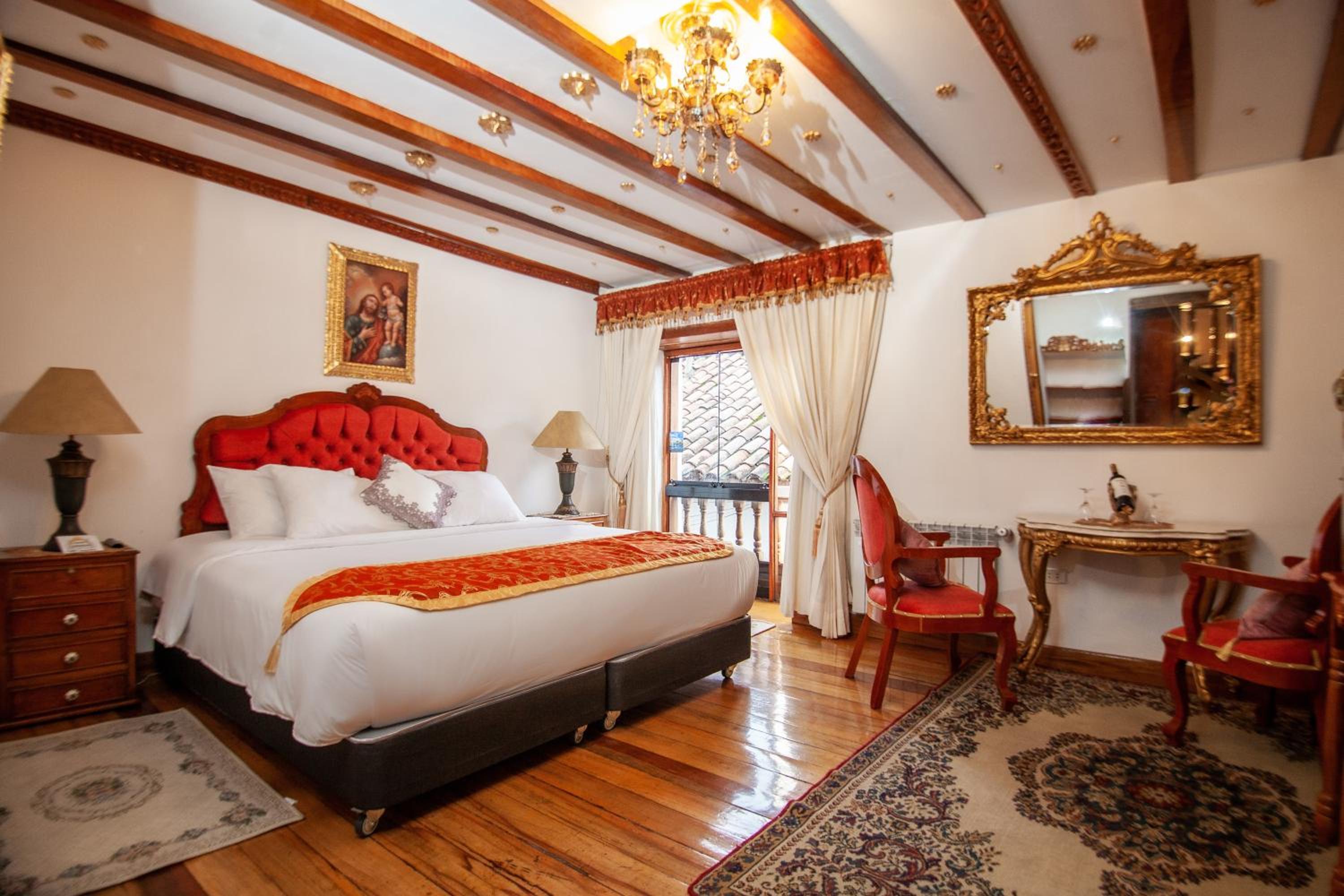 Superior King Room photo 1