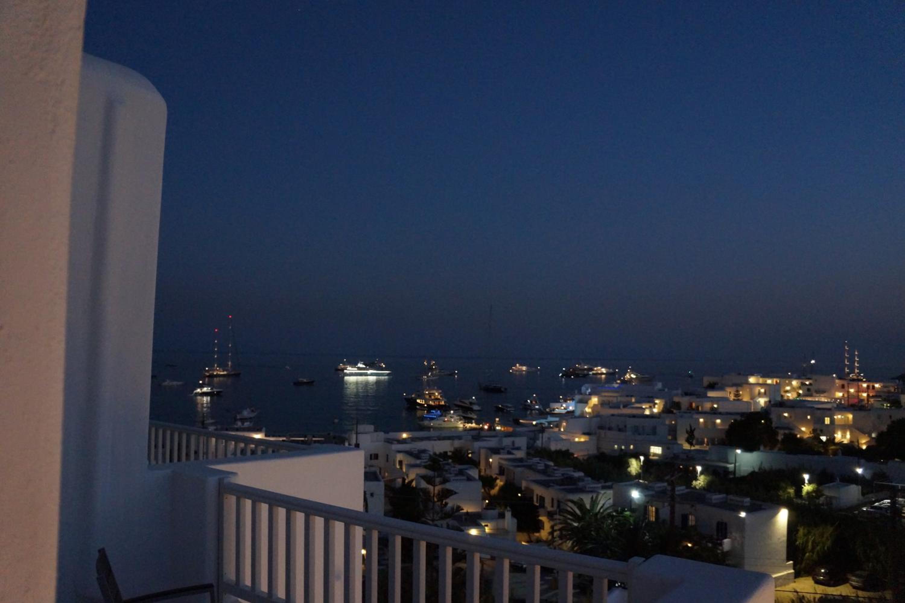 Deluxe Double or Twin Room with Sea View - Photo 7