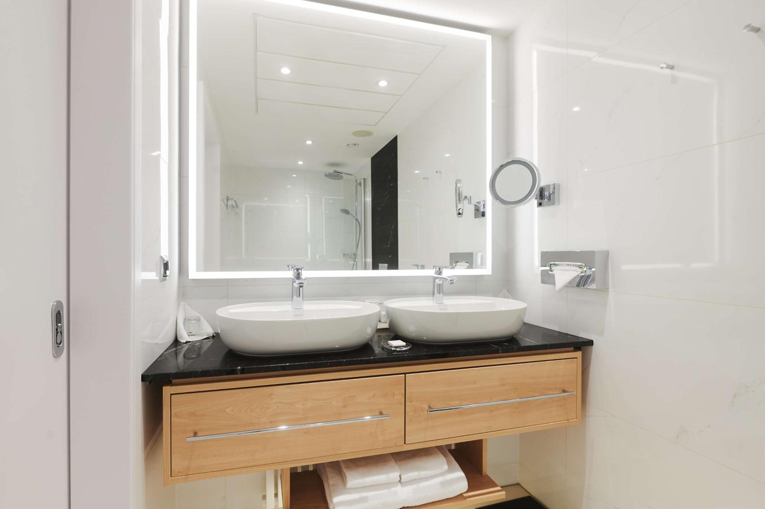 Junior Suite - High Floor - Photo 6