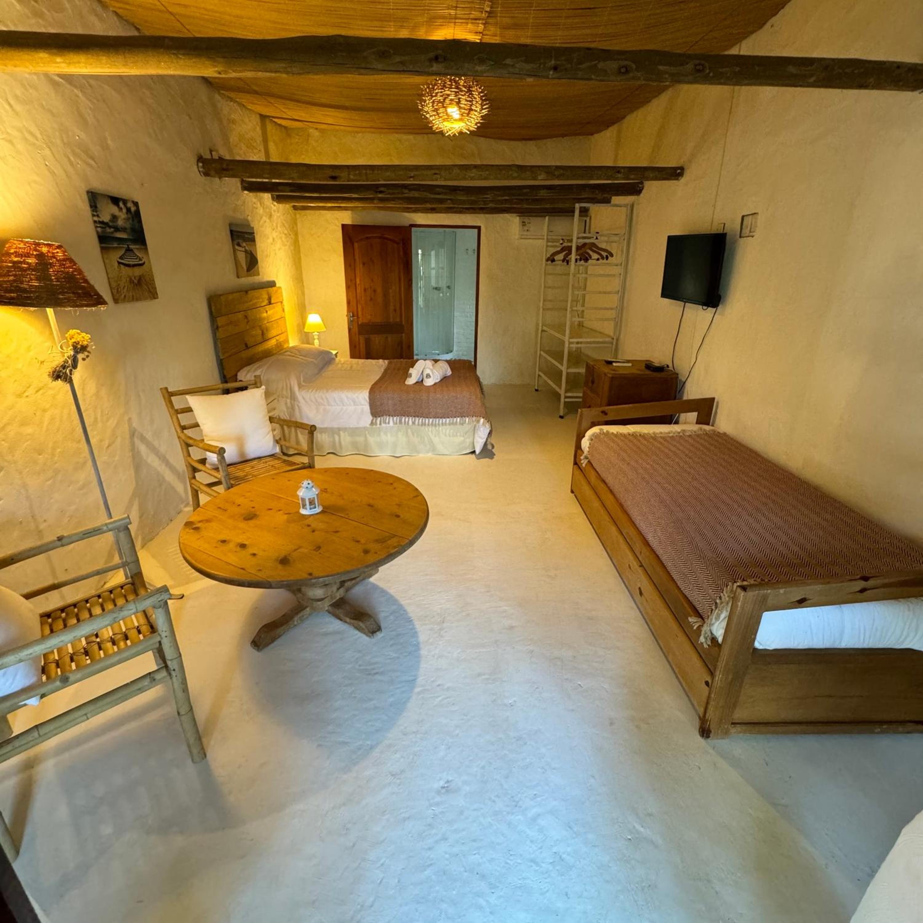 Basic Double Room photo 3