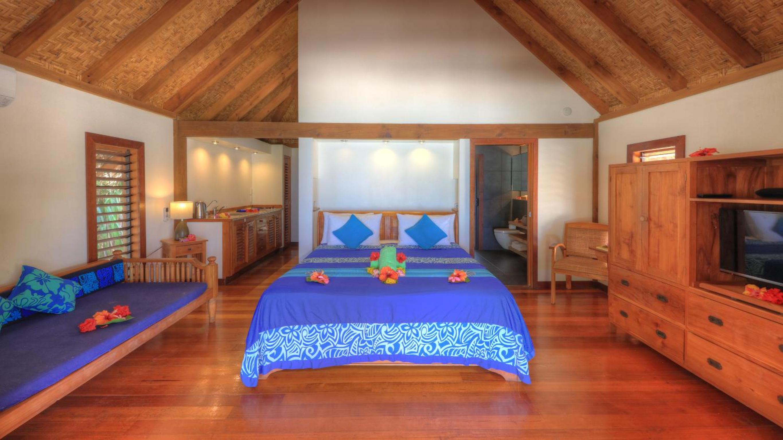 Villa with Beach View