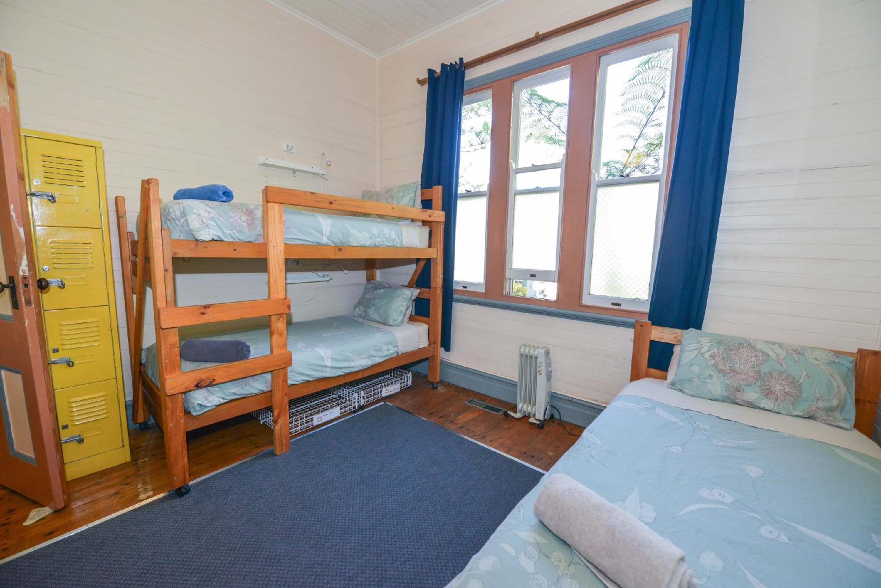 Bed in 5-Bed Dormitory Room photo 1