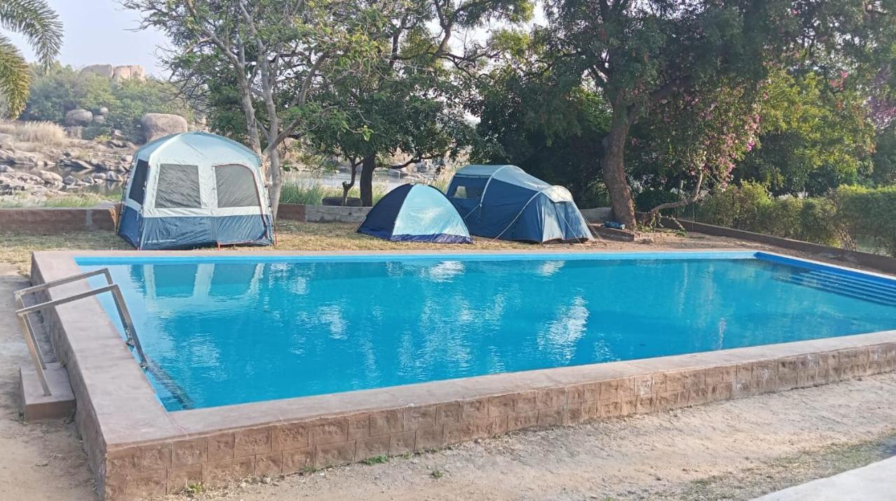 Tent photo 1