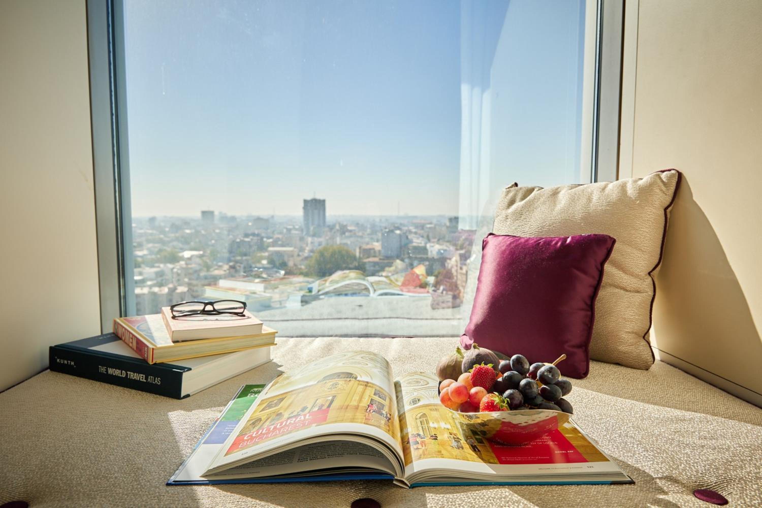 Classic Twin, Guest room, 2 Twin/Single Bed(s), City view photo 2