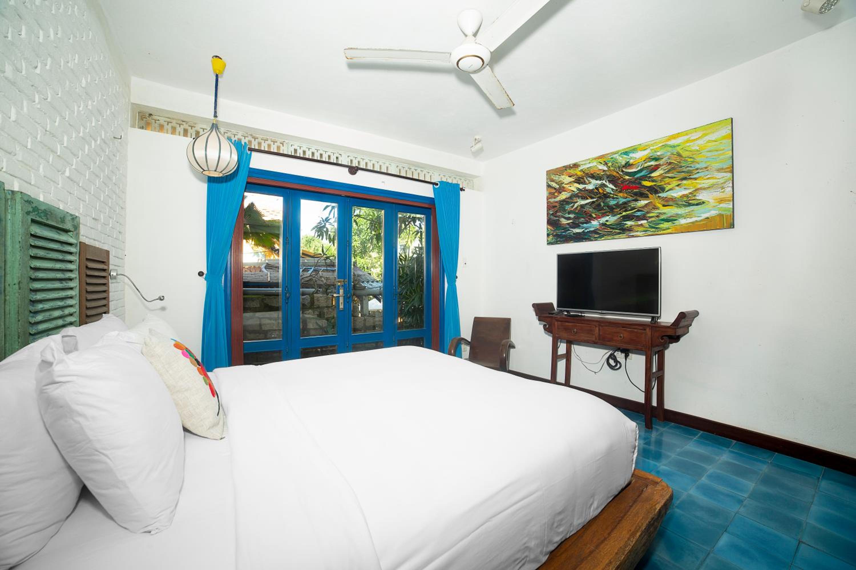 Two-Bedroom House photo 1