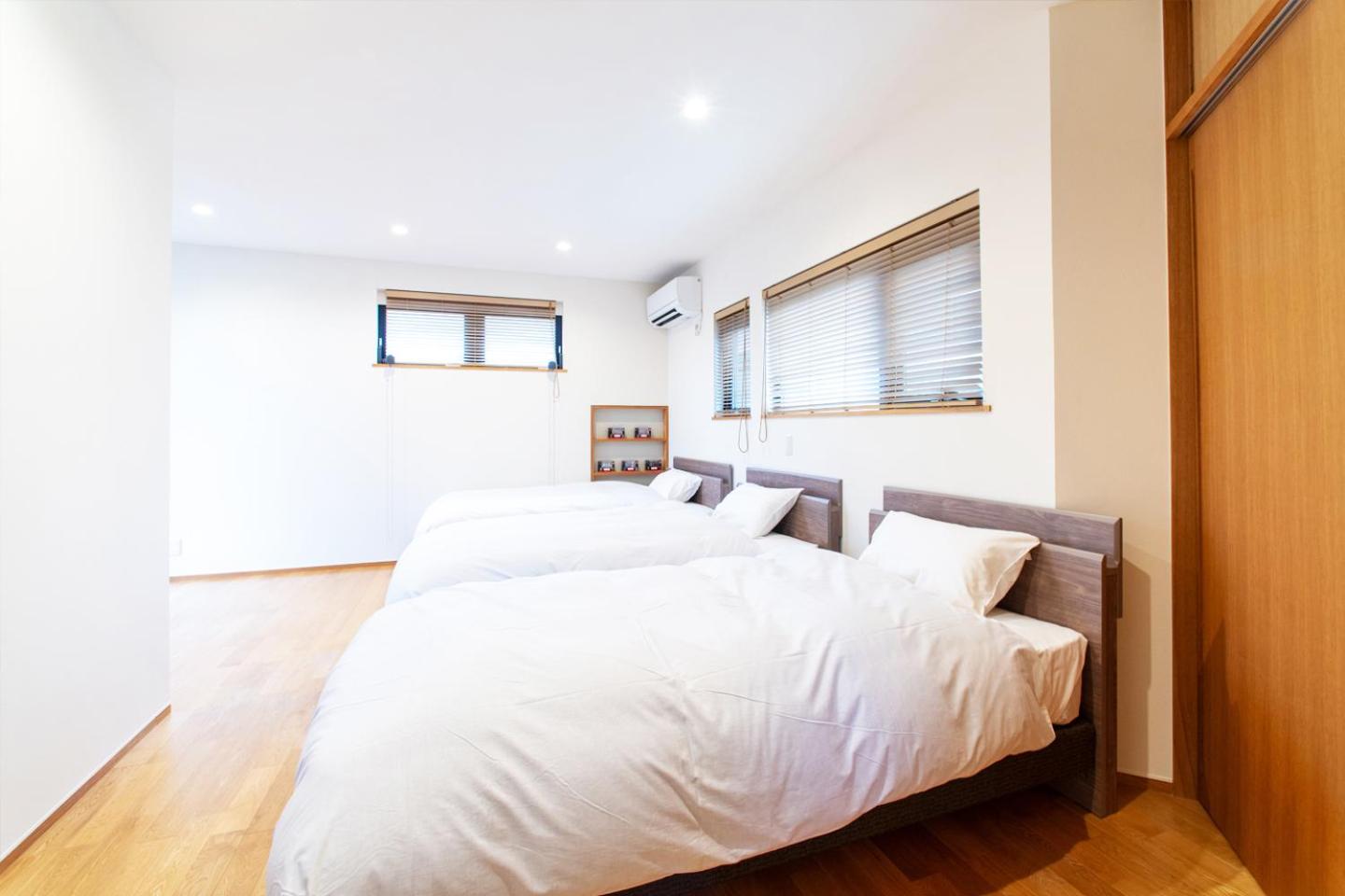 Three-Bedroom Villa photo 1