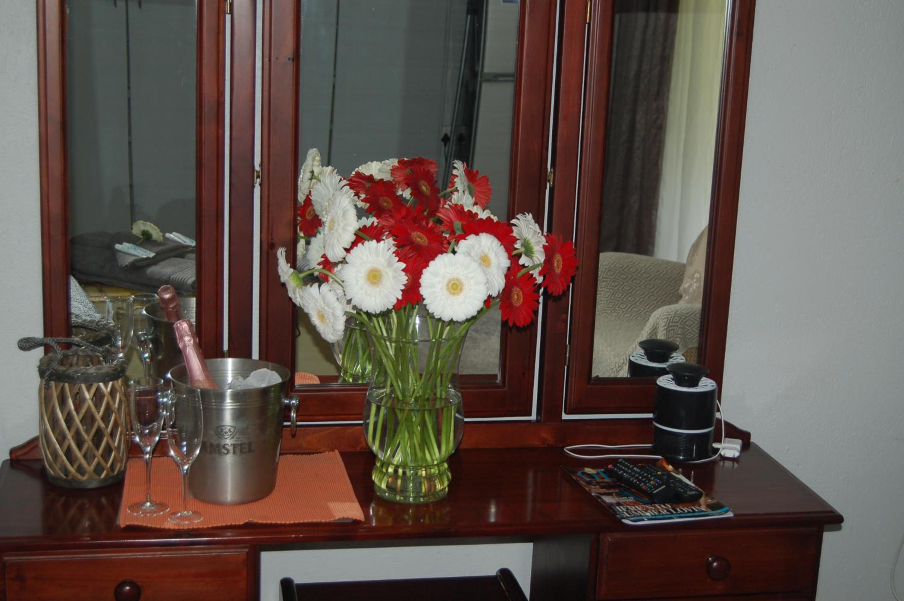 Double Room - Photo 21